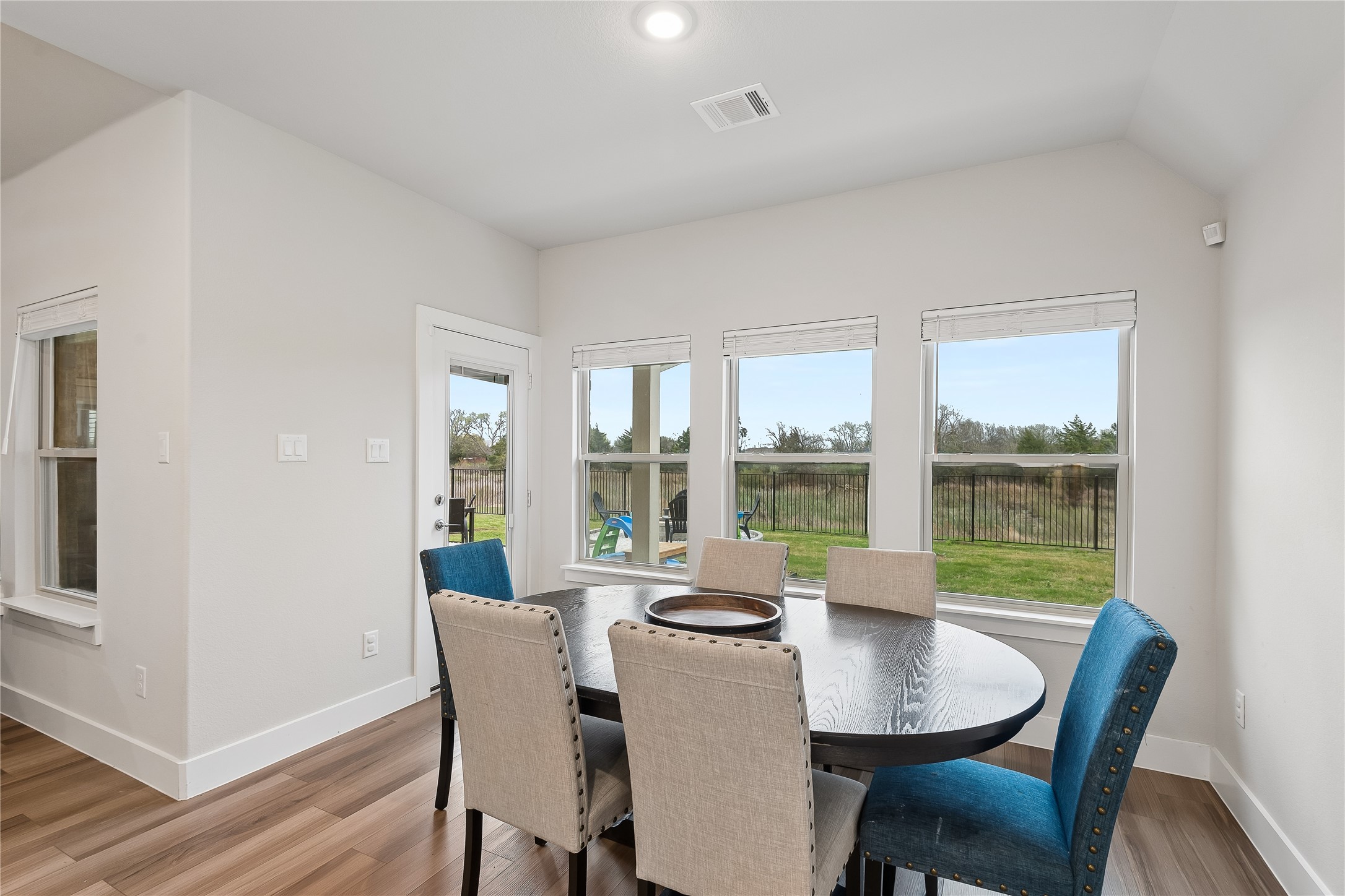 215 Frio Drive Waxahachie TX 75165