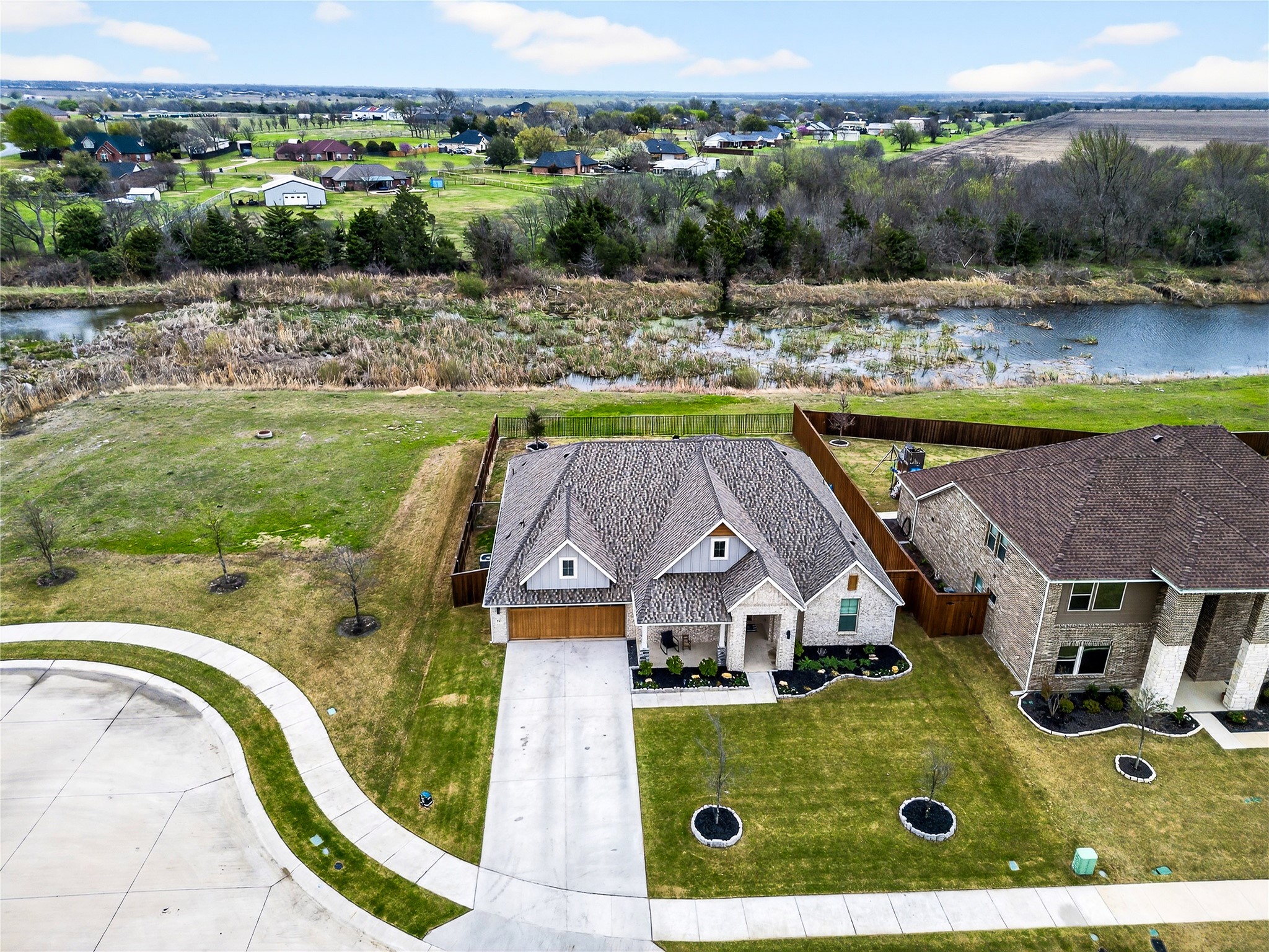 215 Frio Drive Waxahachie TX 75165