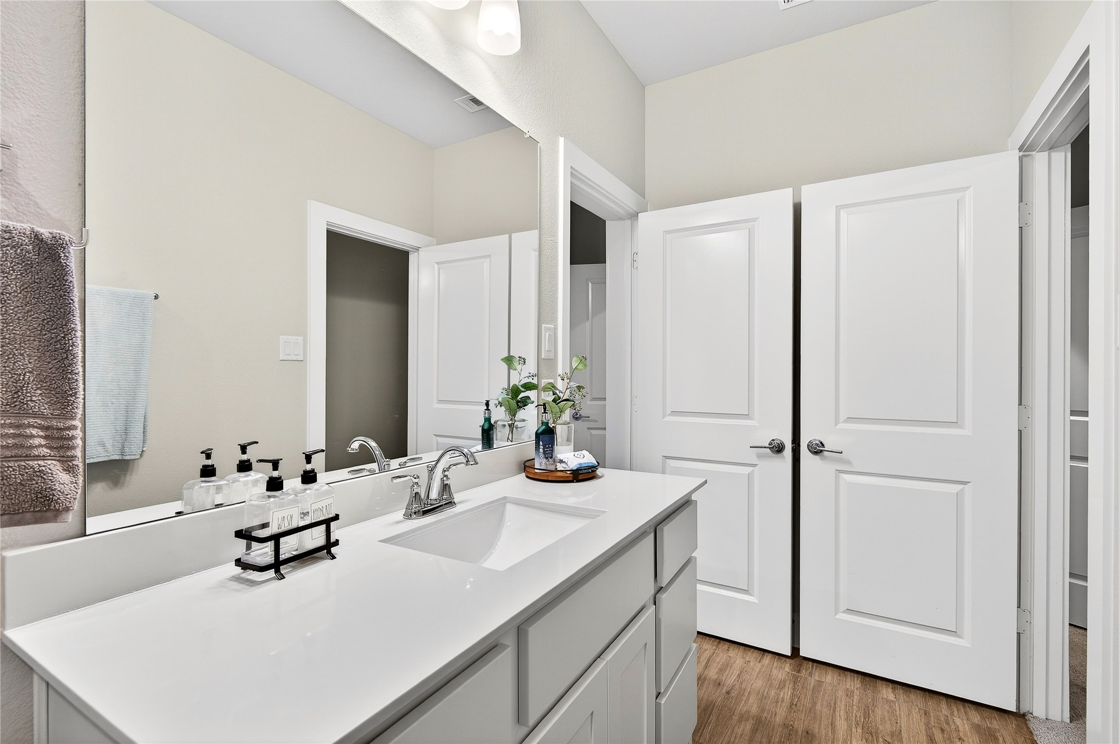 215 Frio Drive Waxahachie TX 75165