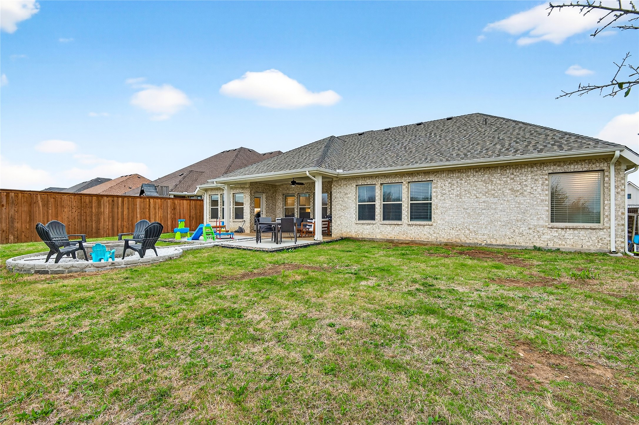 215 Frio Drive Waxahachie TX 75165