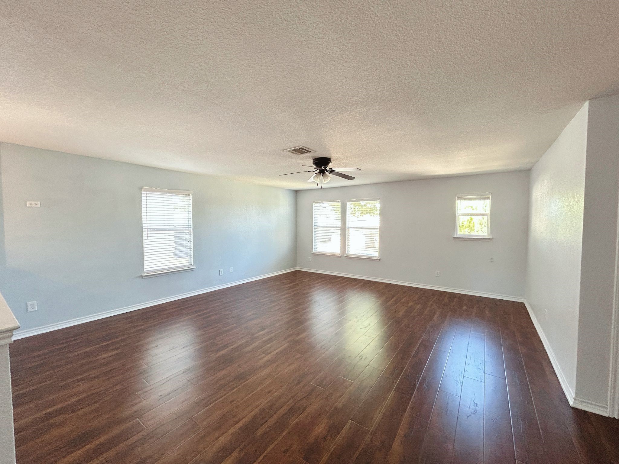 8008 Hidden Oaks Drive Fort Worth TX 76120