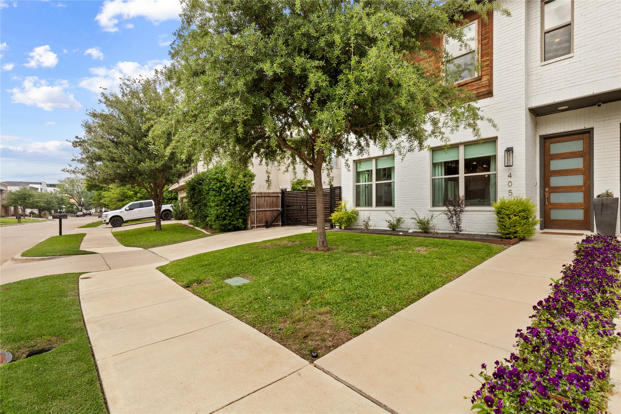405 Wimberly Street Fort Worth TX 76107