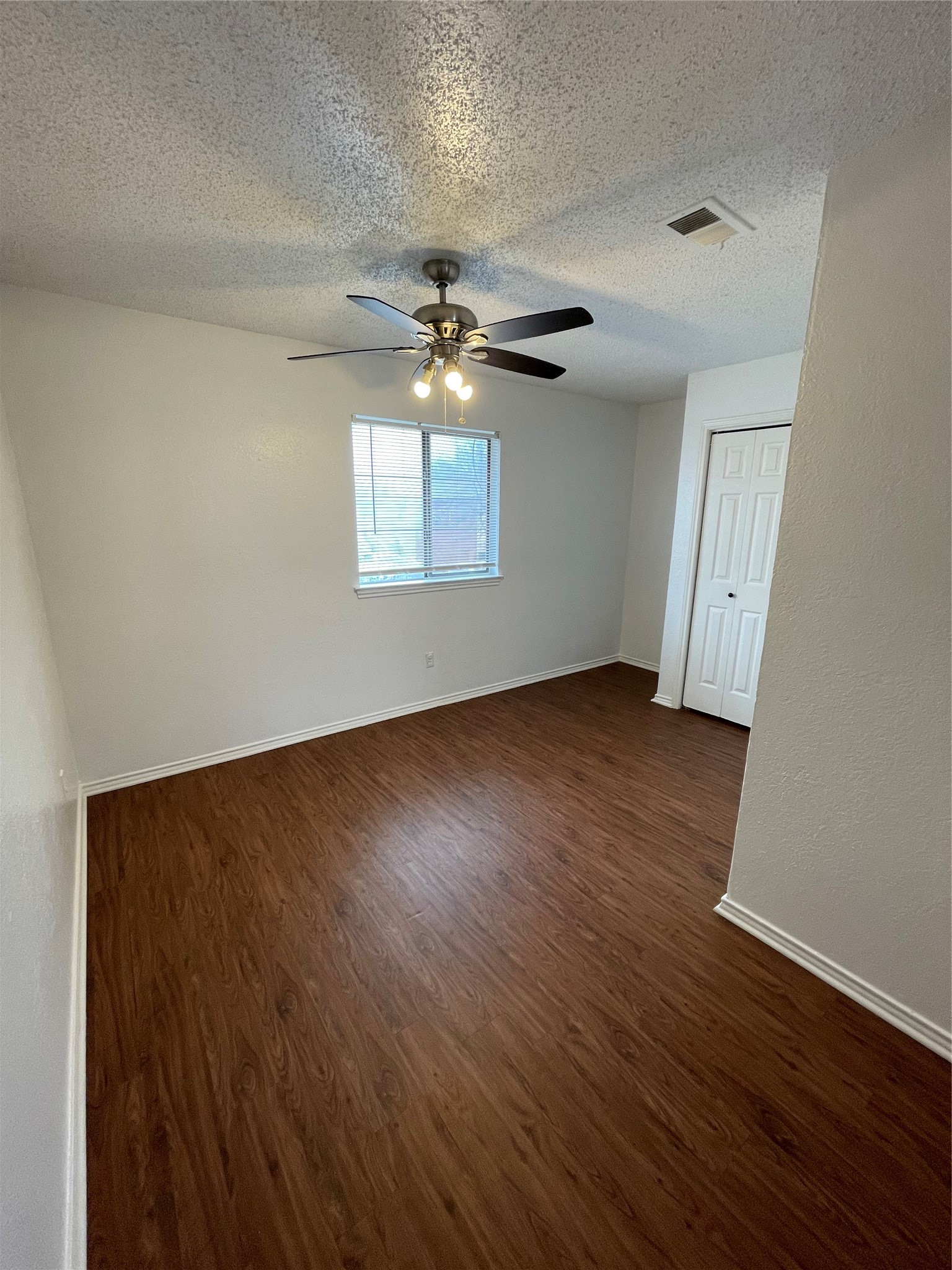 632 S Rogers Road Irving TX 75060