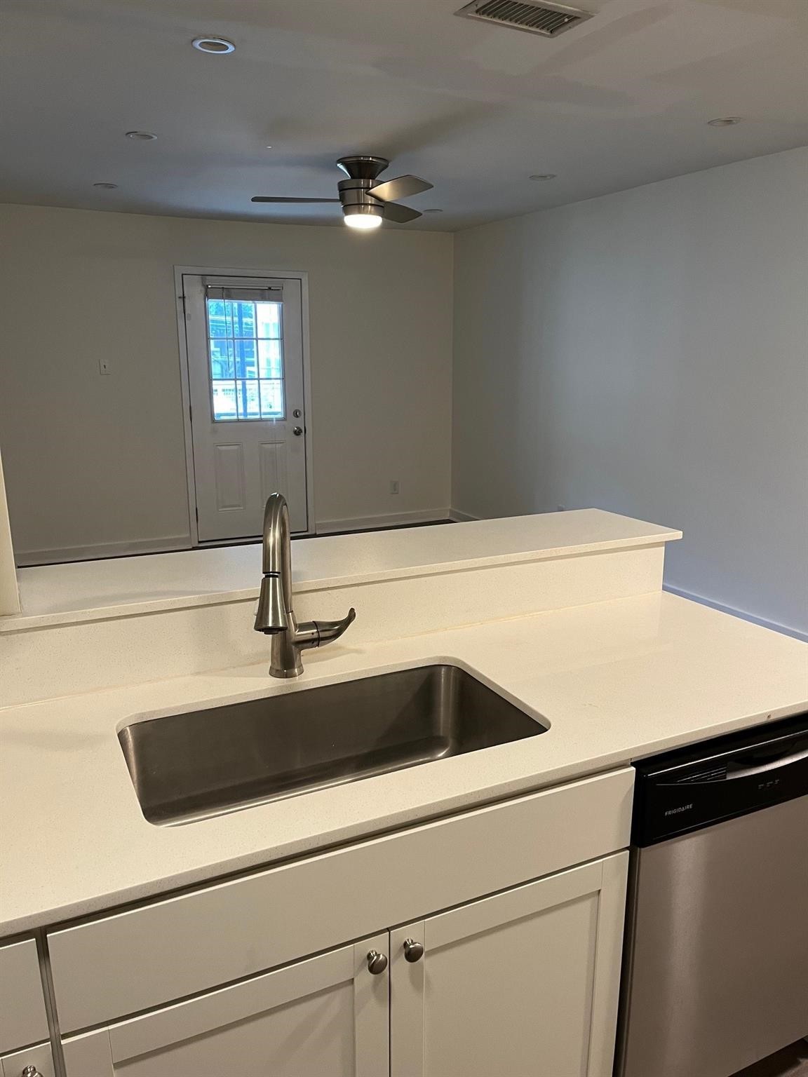 2902 Douglas Avenue Dallas TX 75219