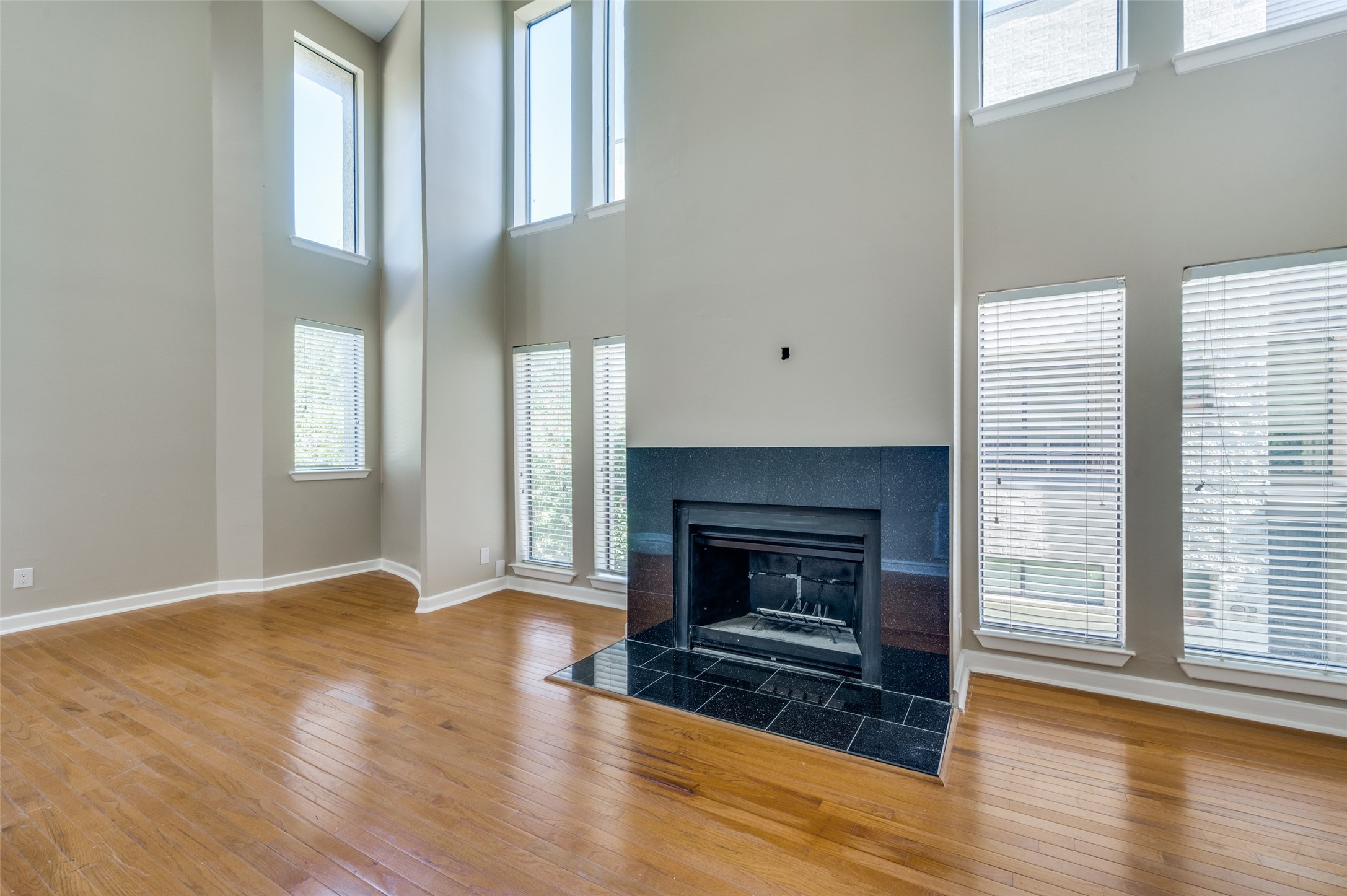 4130 Newton Avenue Dallas TX 75219