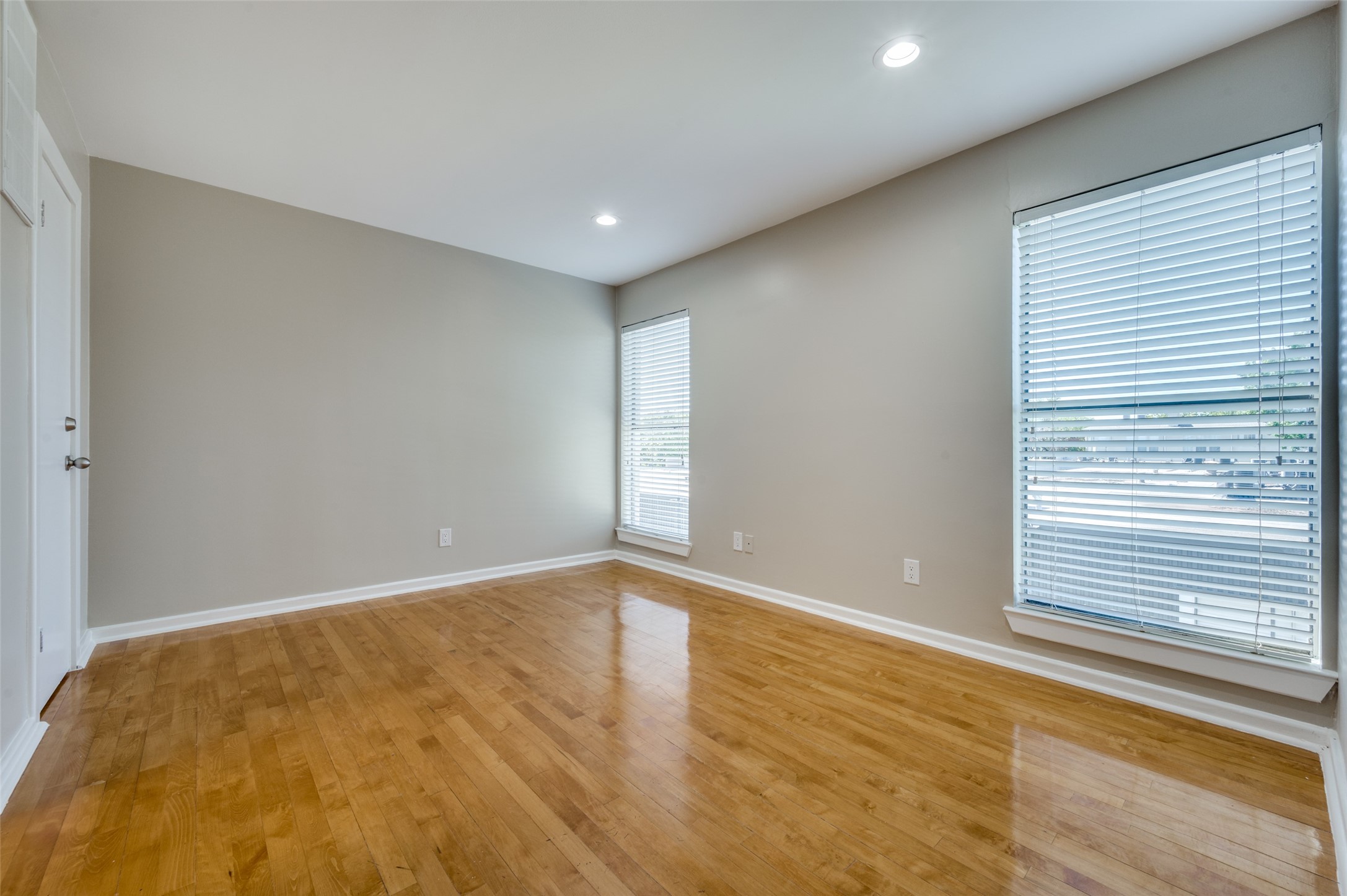 4130 Newton Avenue Dallas TX 75219