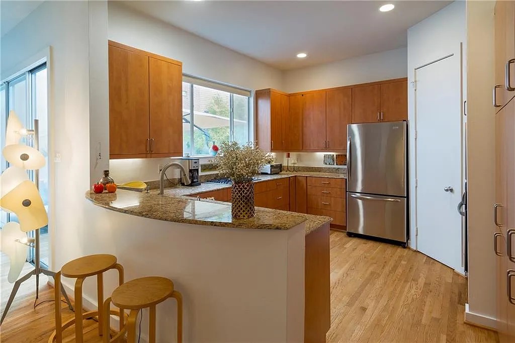 4318 Gilbert Avenue Dallas TX 75219