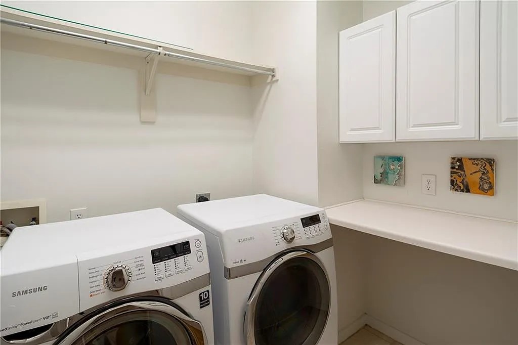 4318 Gilbert Avenue Dallas TX 75219
