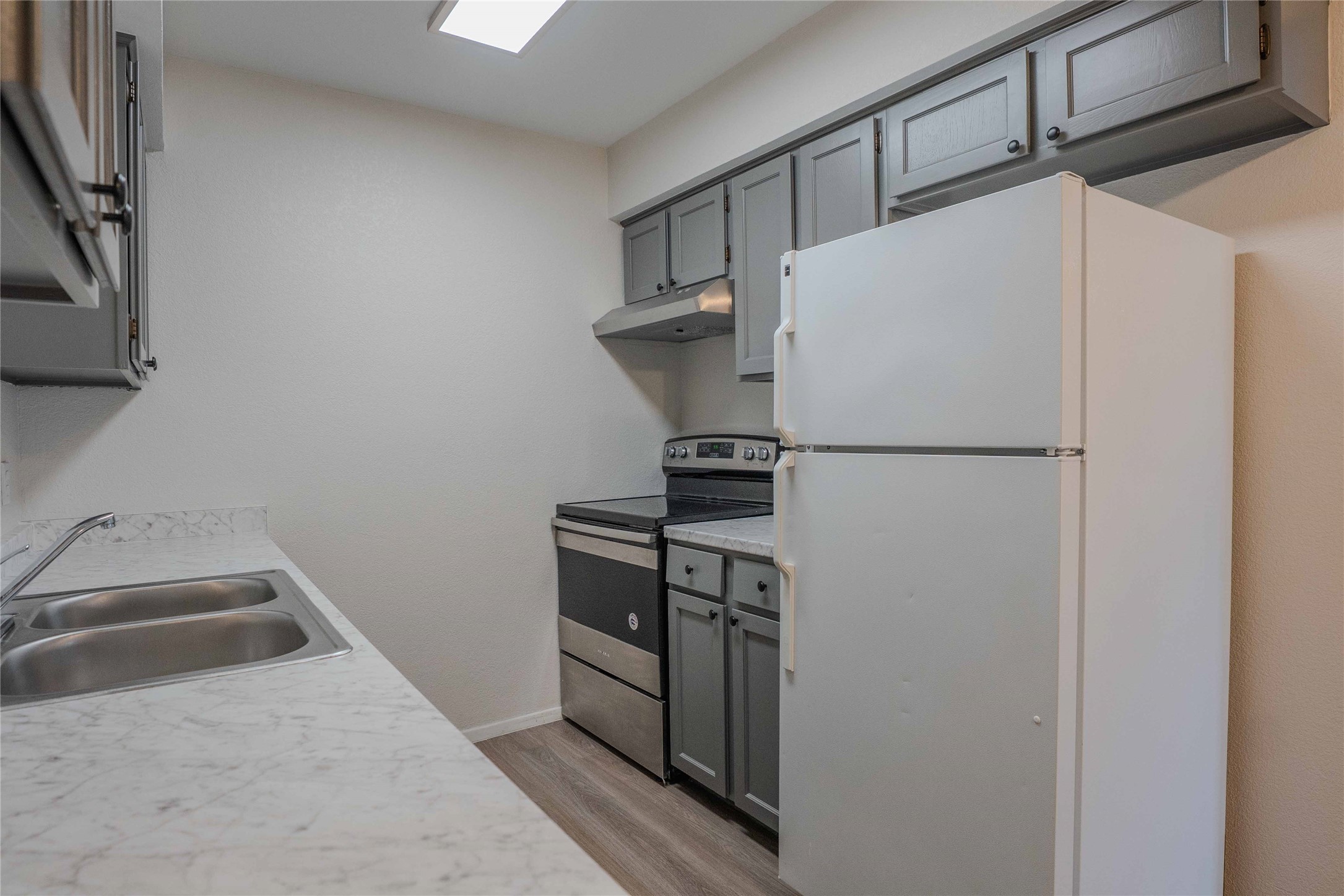 527 Crowley Road Arlington TX 76012
