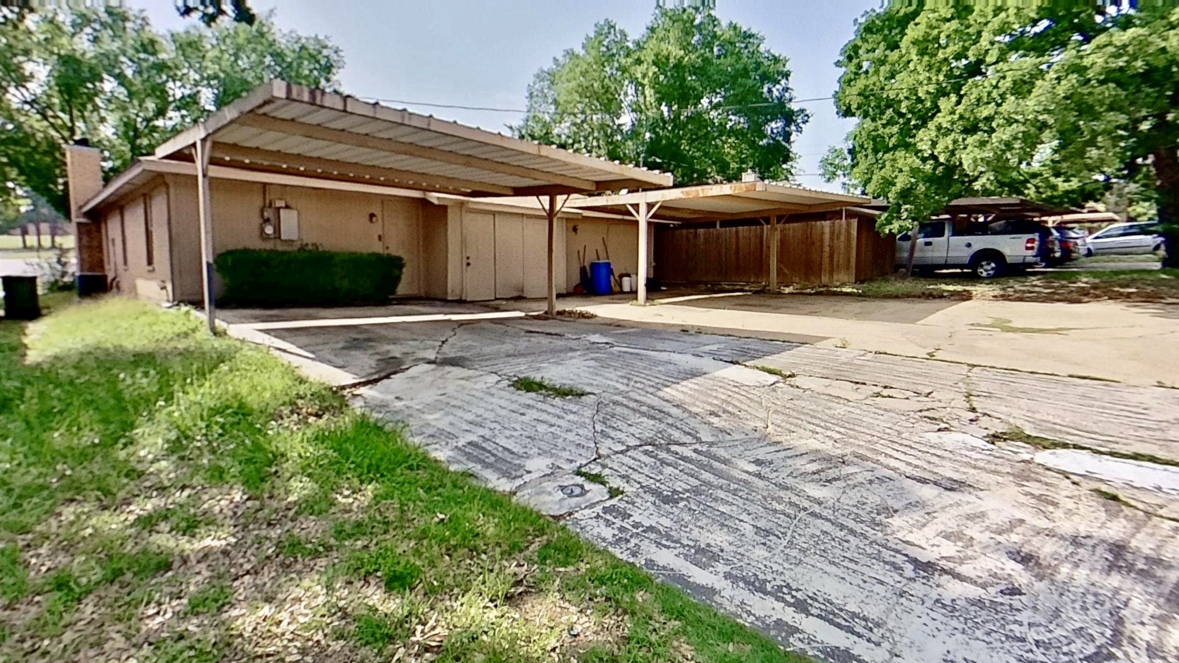 527 Crowley Road Arlington TX 76012