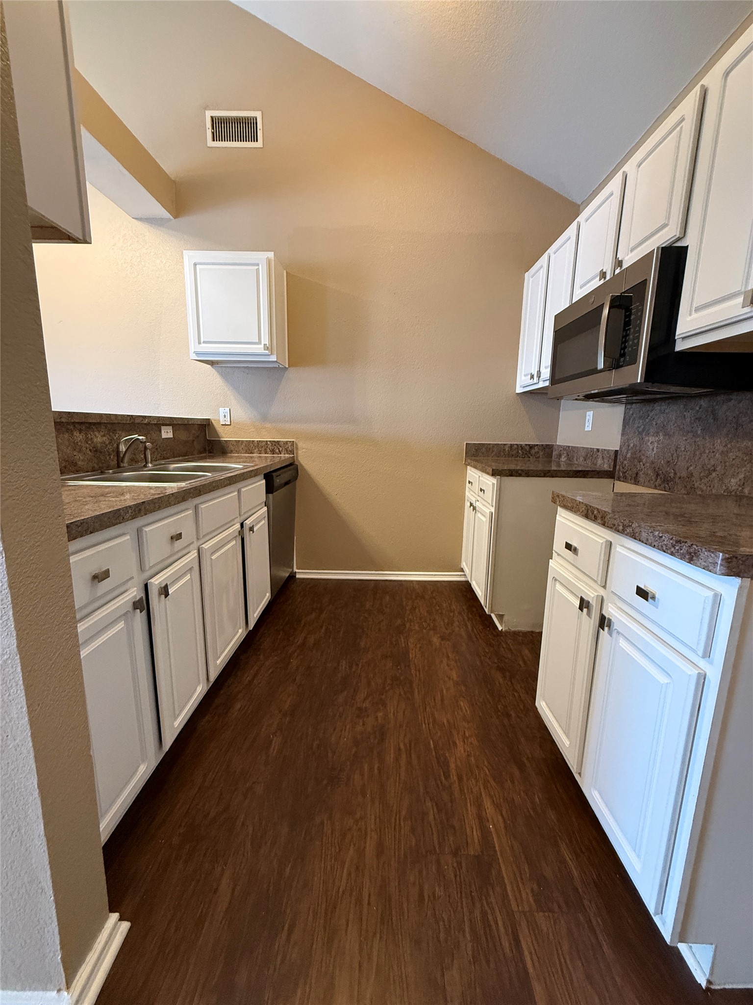 487 Pleasant Meadows Lane Dallas TX 75217