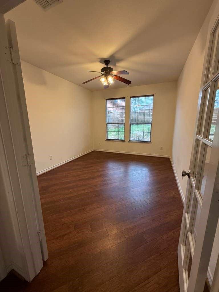 305 Moonlight Drive Euless TX 76039