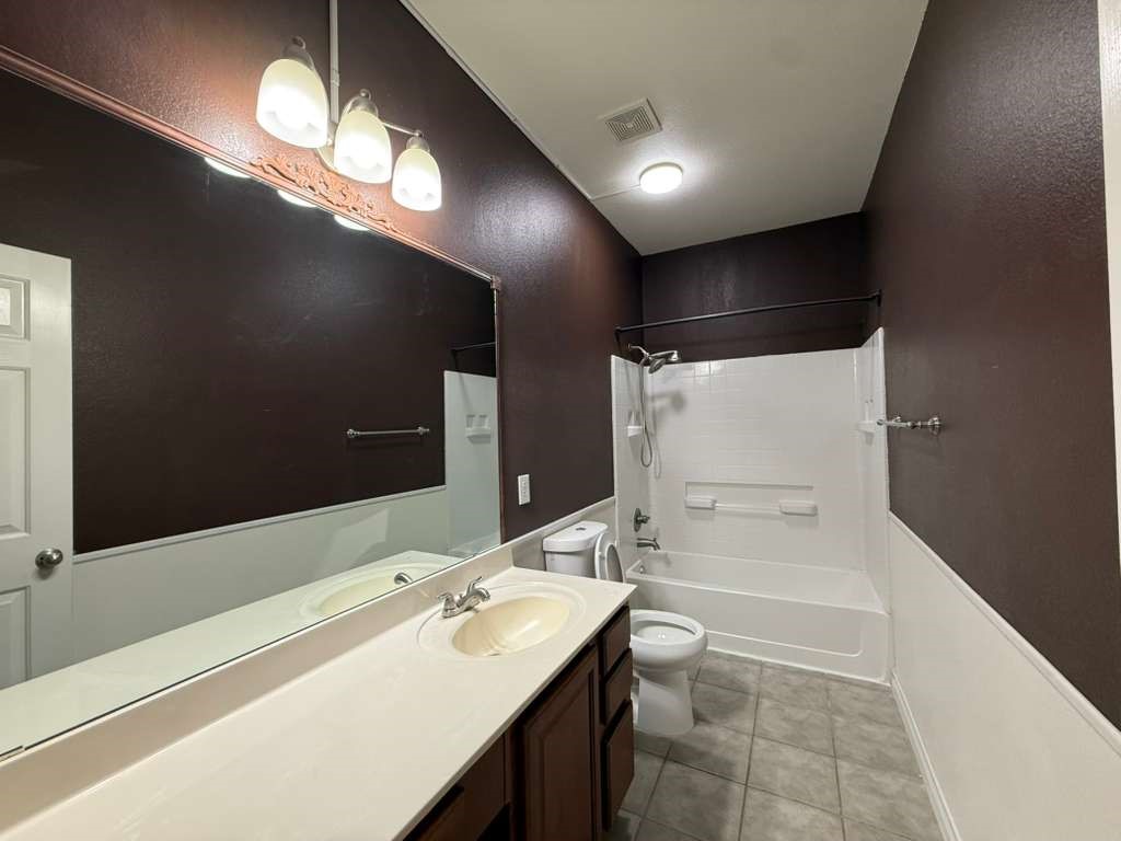 305 Moonlight Drive Euless TX 76039