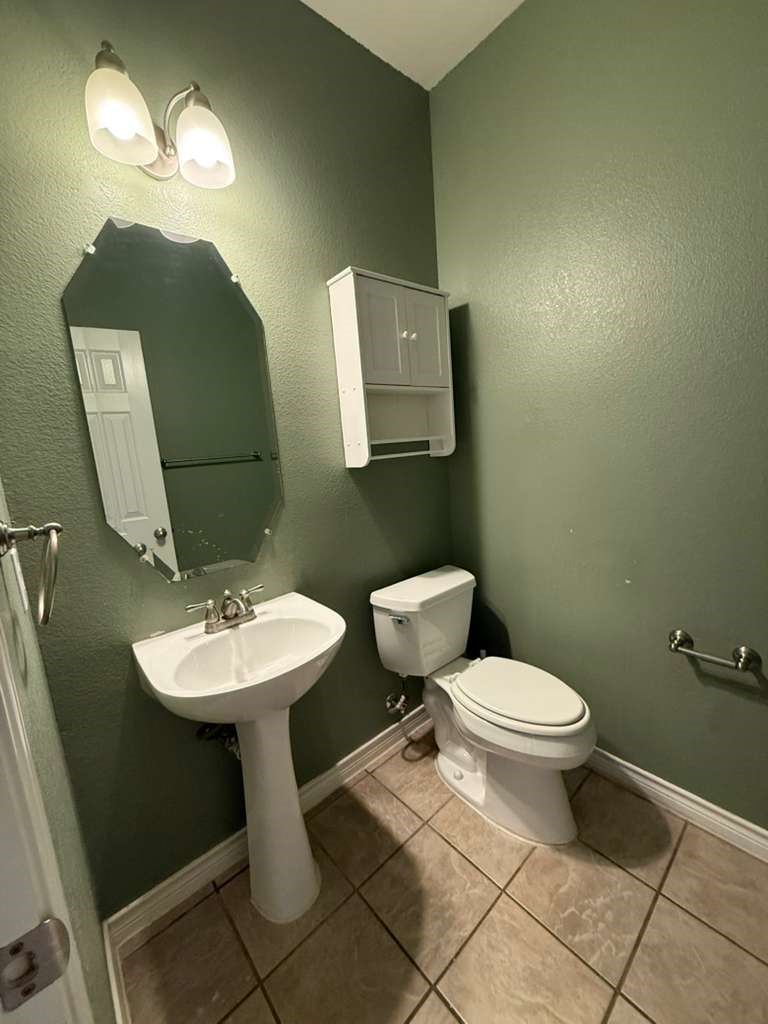 305 Moonlight Drive Euless TX 76039