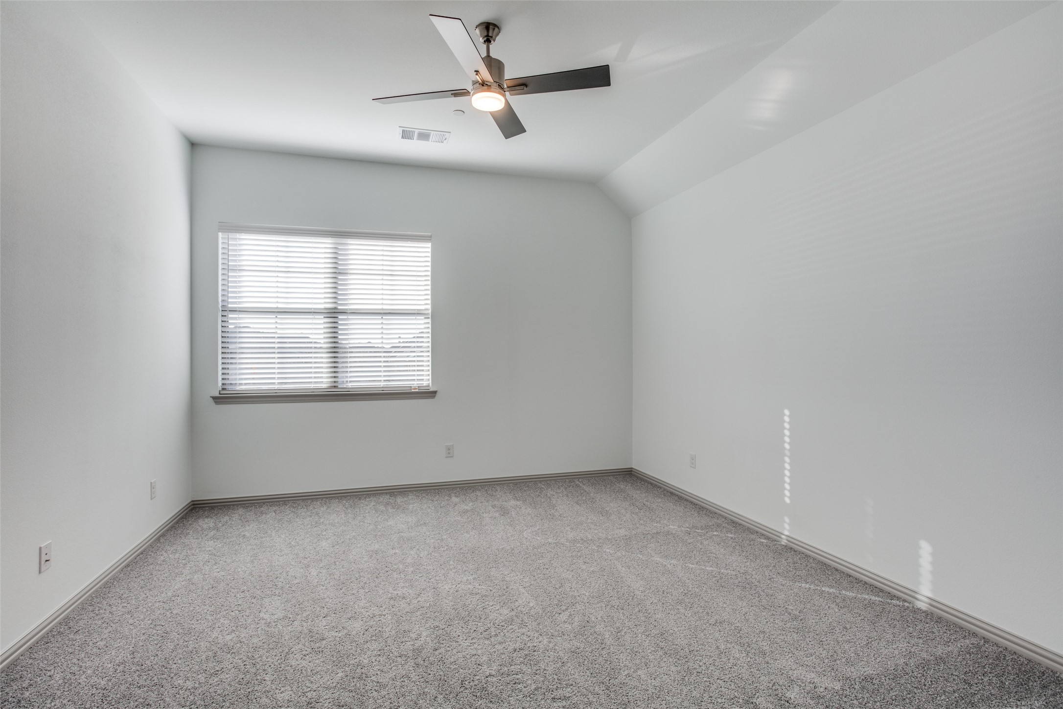 1056 Homestead Way Argyle TX 76226
