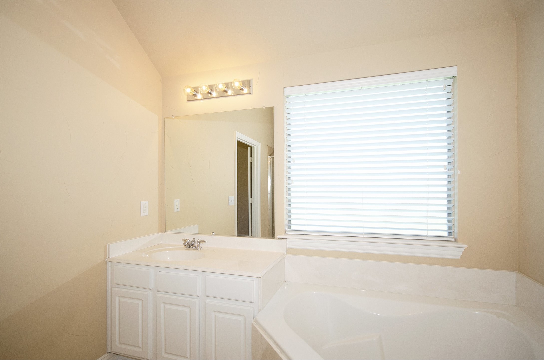 907 Mustang Ridge Drive Murphy TX 75094
