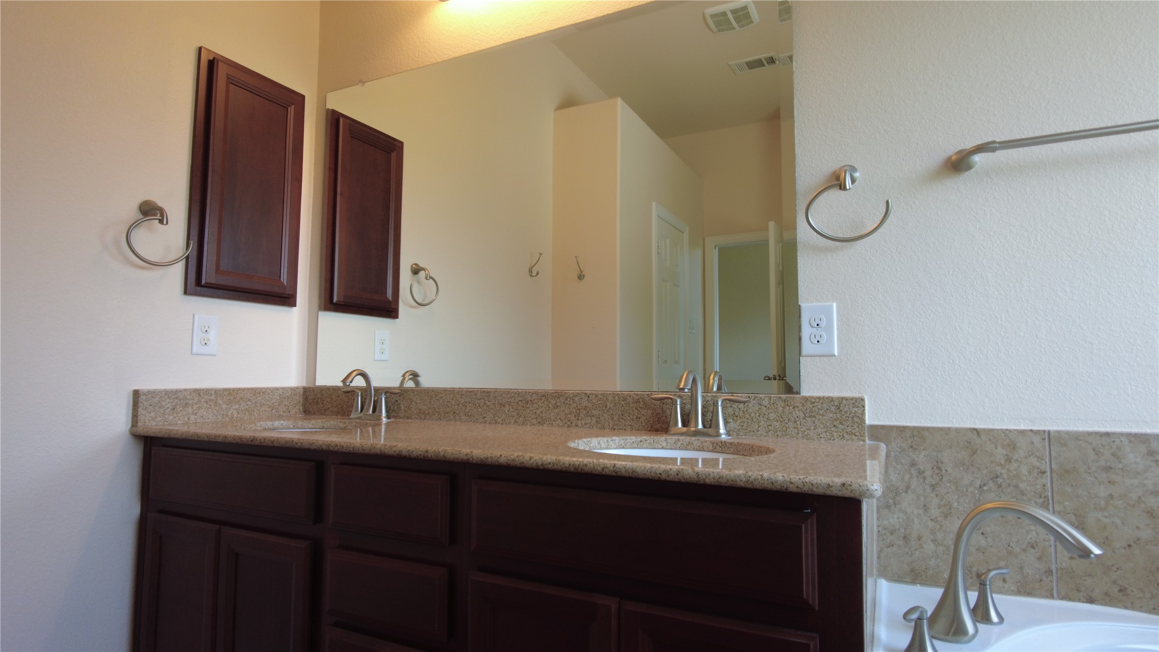 300 Dorset Court Roanoke TX 76262