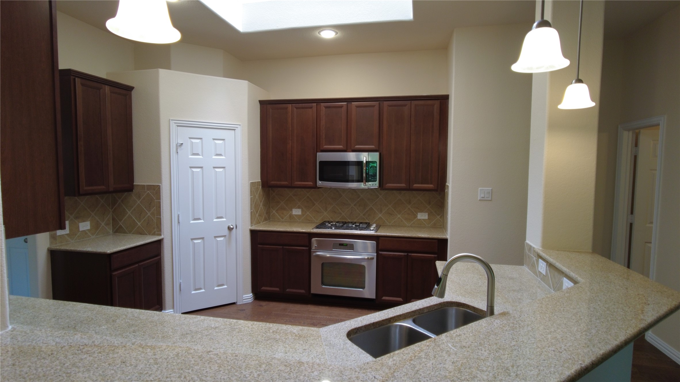 300 Dorset Court Roanoke TX 76262