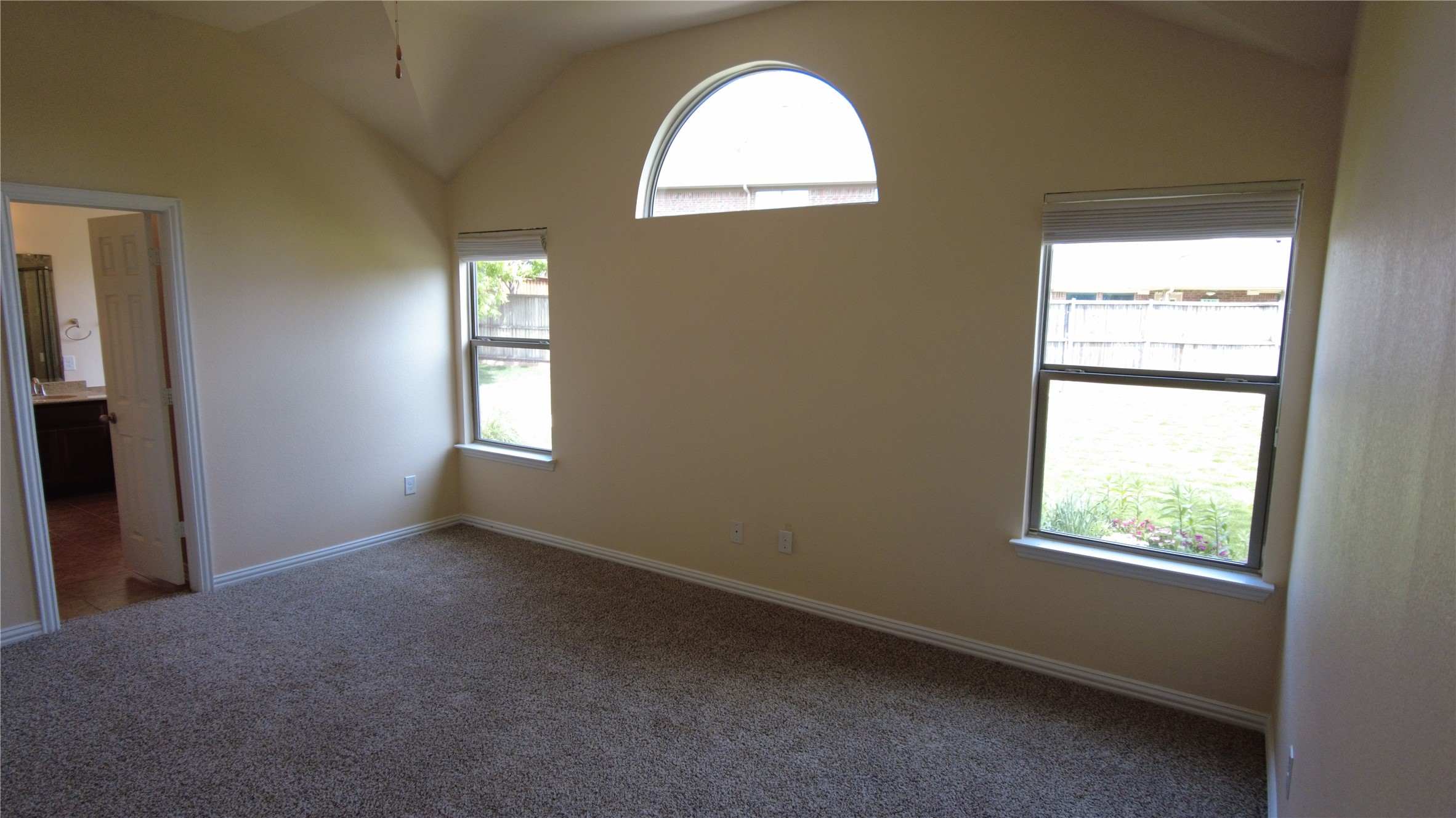 300 Dorset Court Roanoke TX 76262