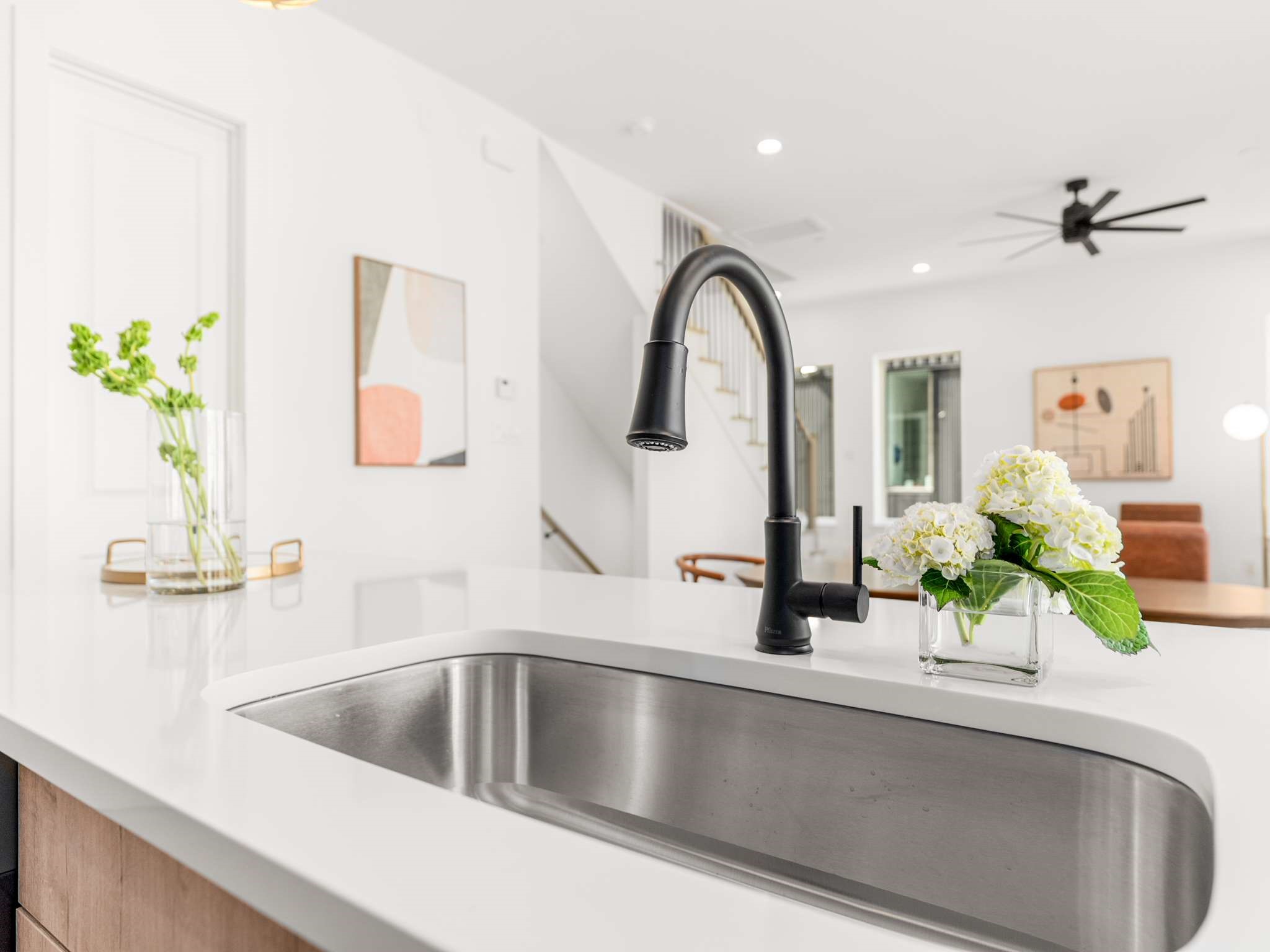 2015 N Prairie Avenue Dallas TX 75204