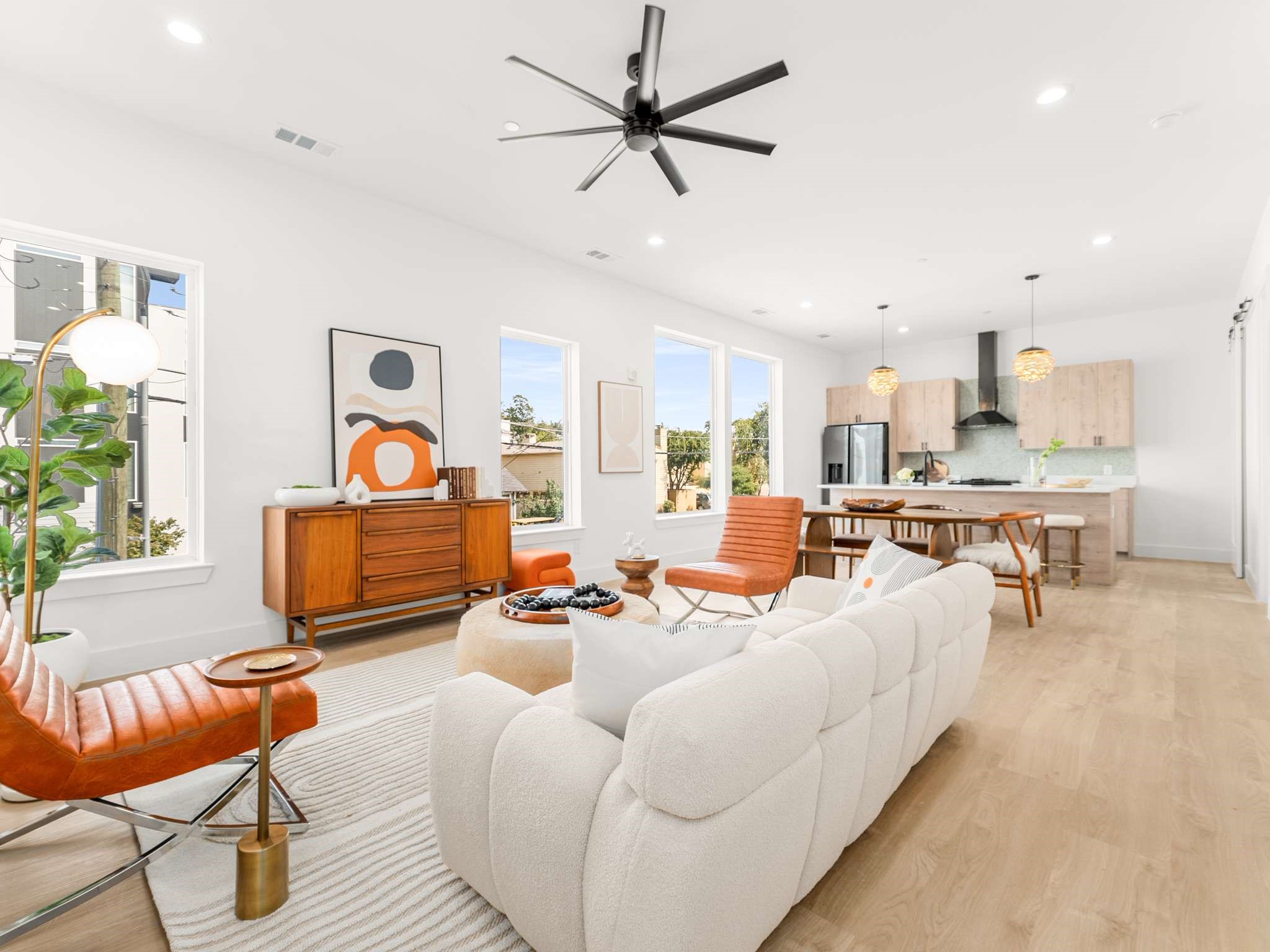 2015 N Prairie Avenue Dallas TX 75204