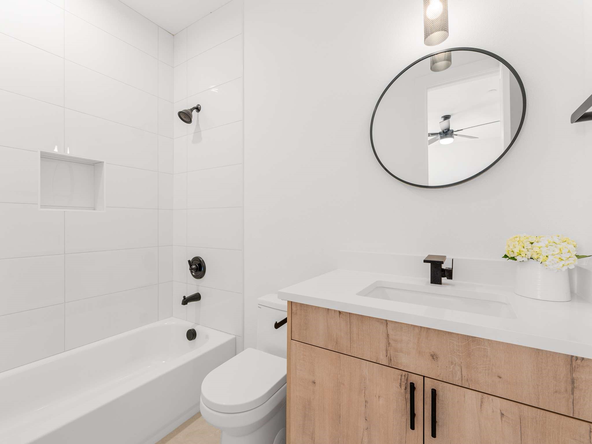 2015 N Prairie Avenue Dallas TX 75204