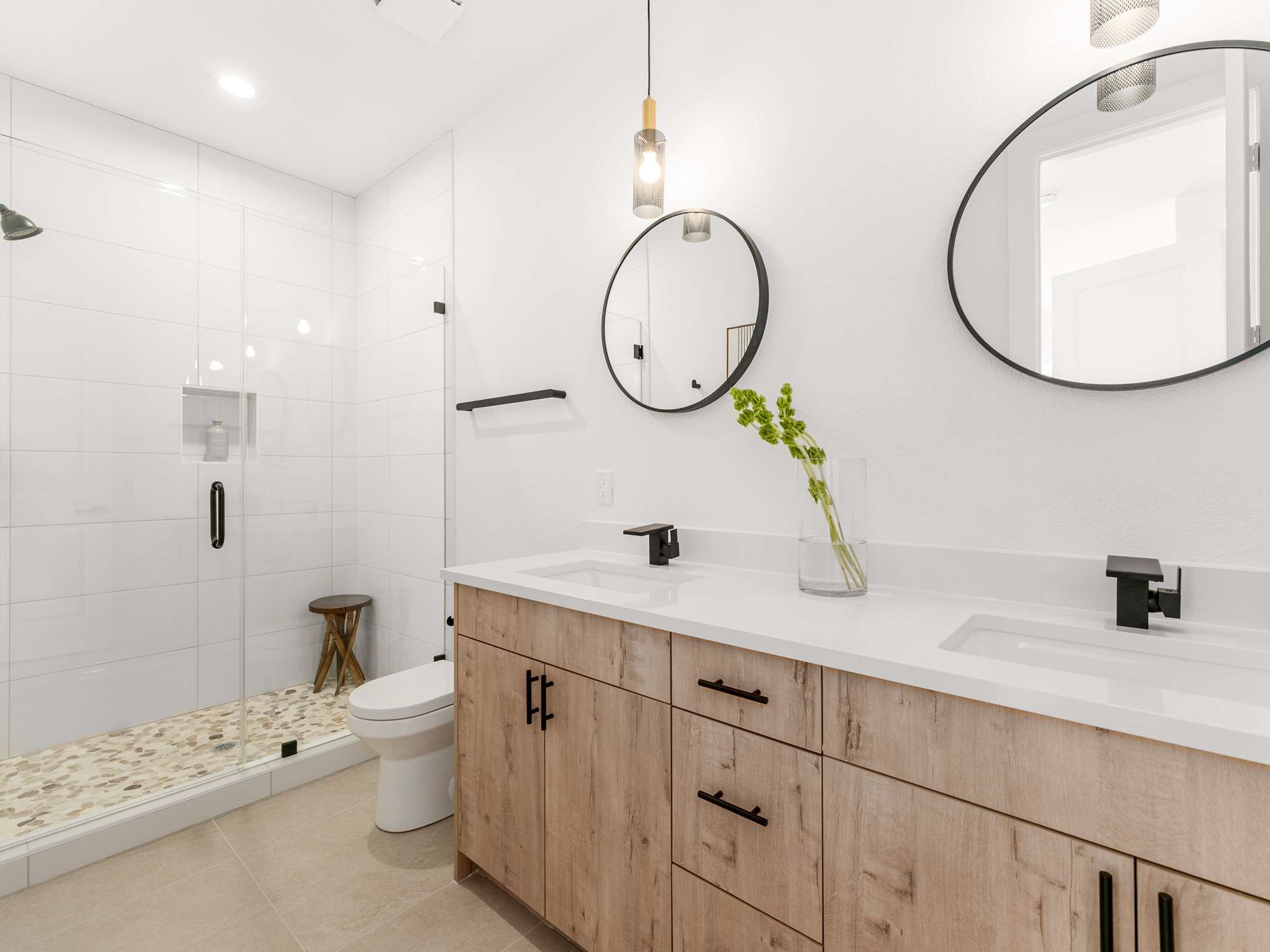2015 N Prairie Avenue Dallas TX 75204
