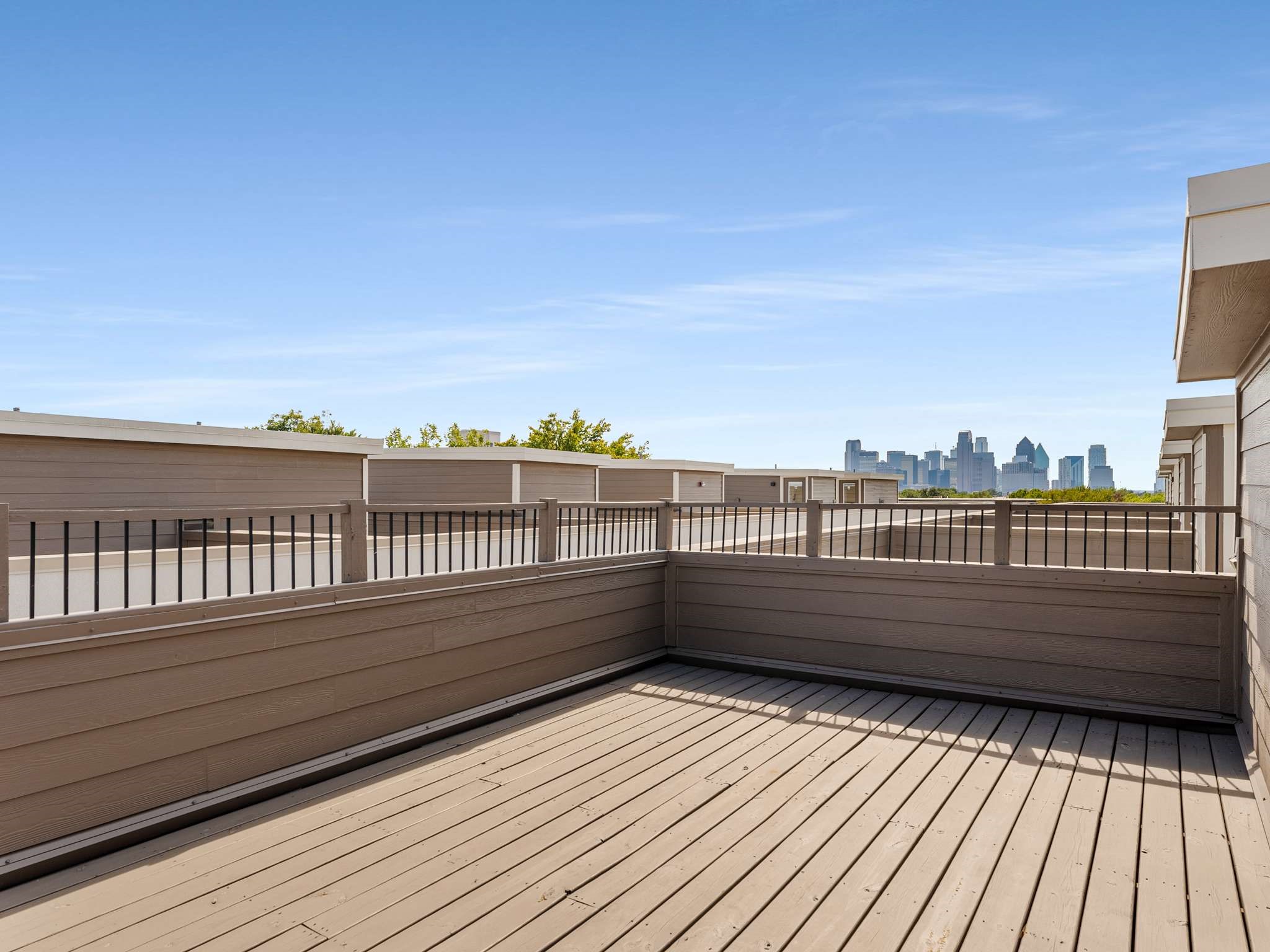 2015 N Prairie Avenue Dallas TX 75204