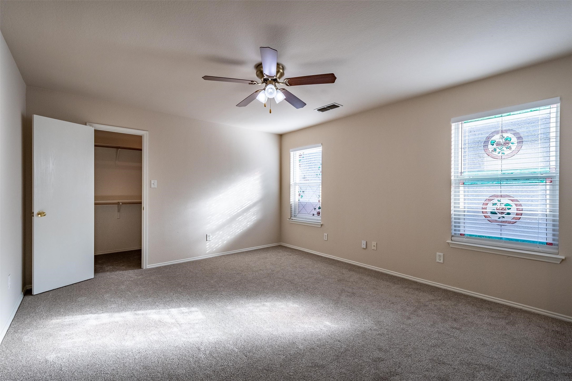 228 Memory Drive Fort Worth TX 76108