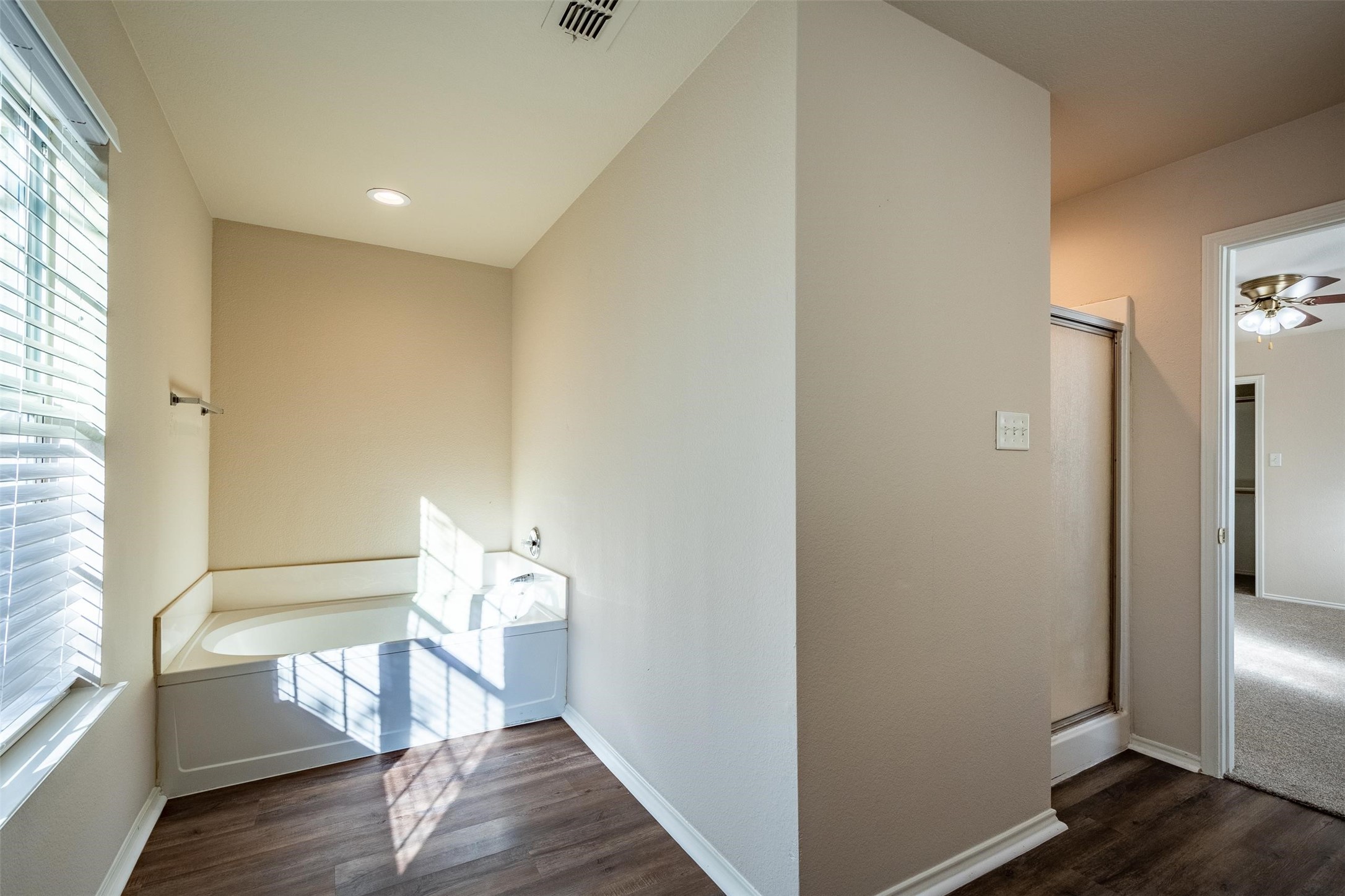 228 Memory Drive Fort Worth TX 76108
