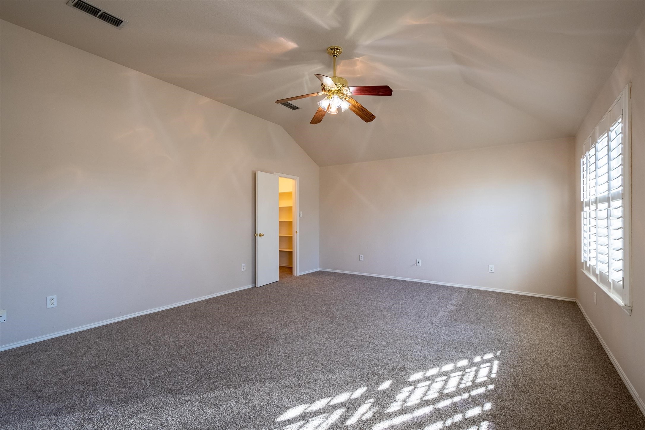 228 Memory Drive Fort Worth TX 76108