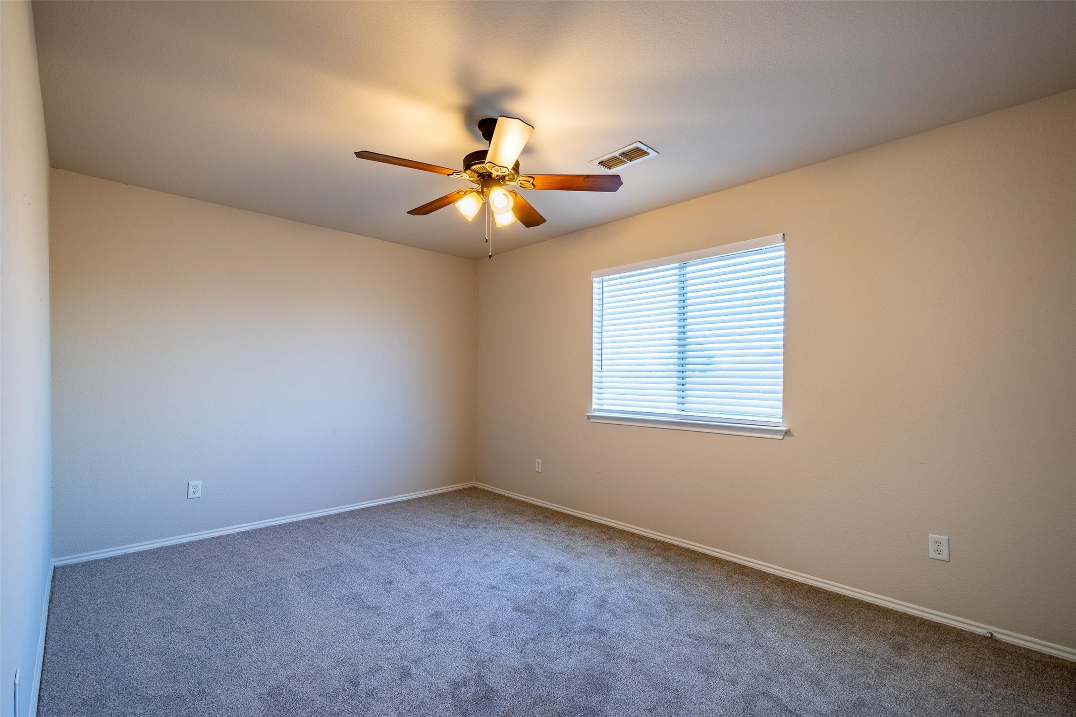 228 Memory Drive Fort Worth TX 76108
