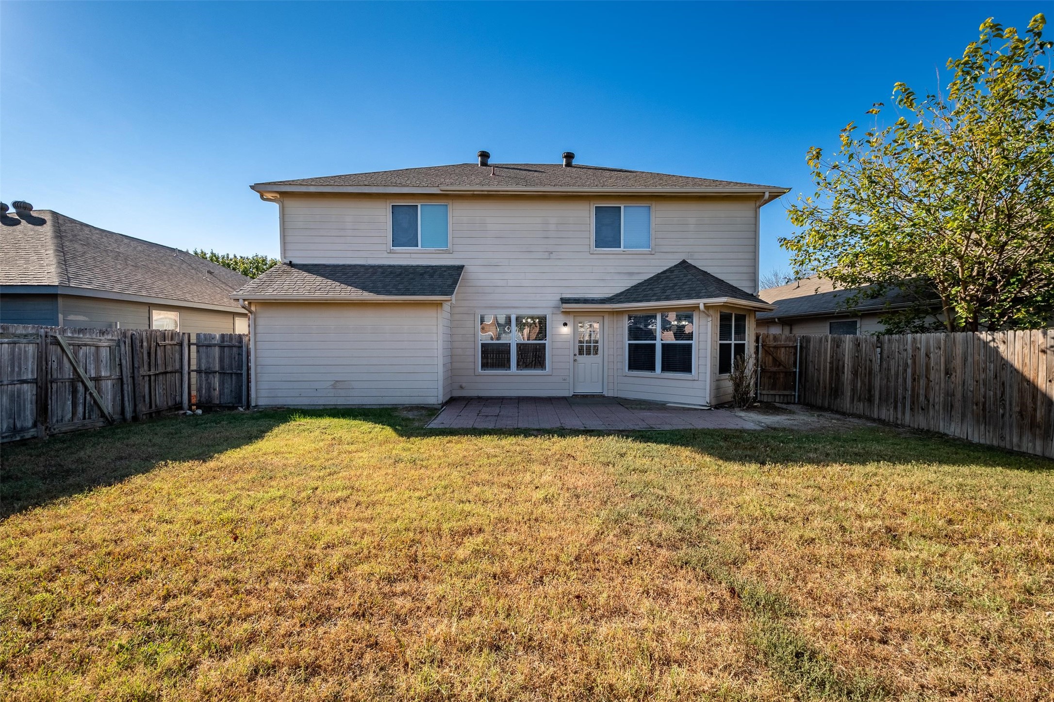 228 Memory Drive Fort Worth TX 76108
