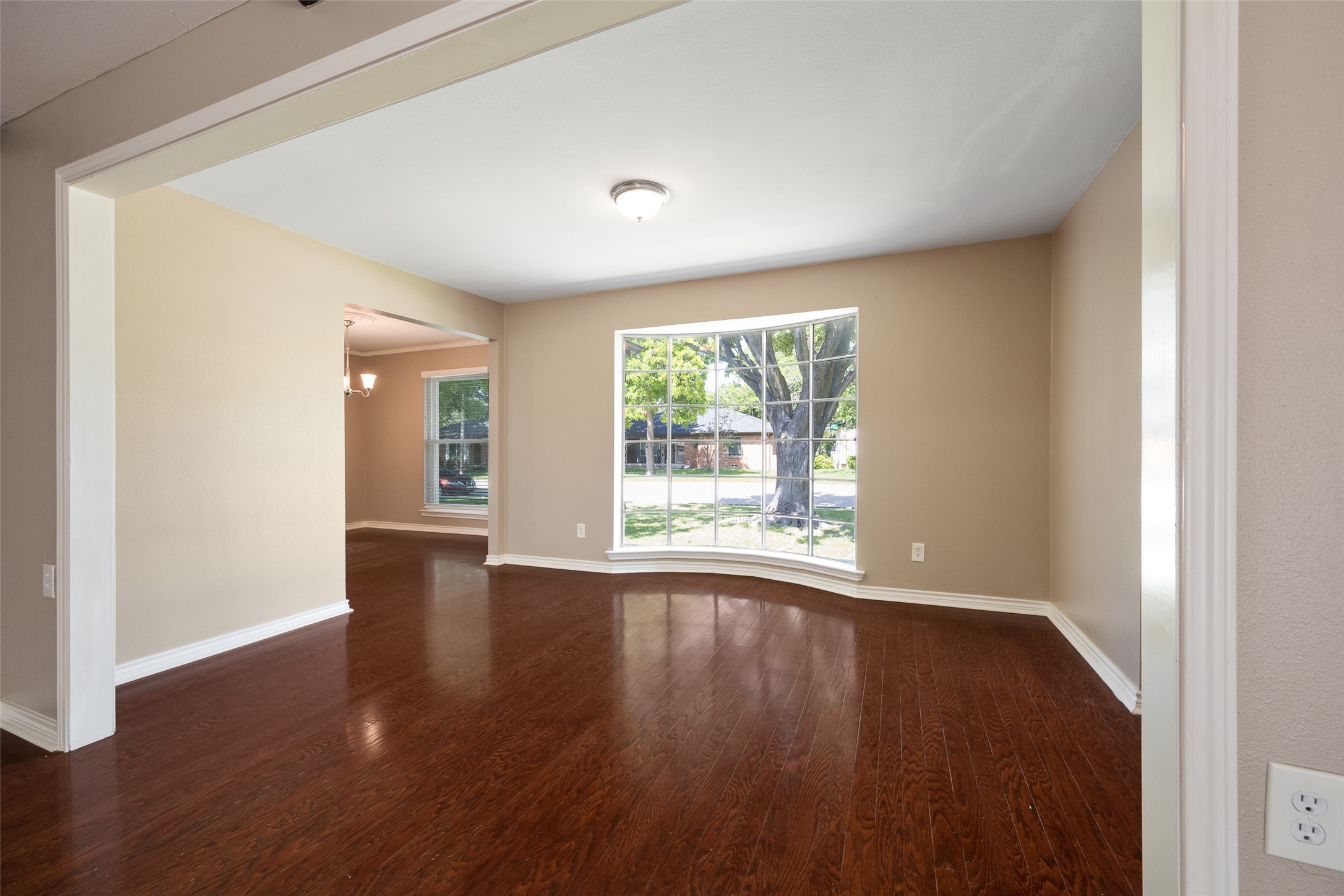 4316 Cinnabar Drive Dallas TX 75227