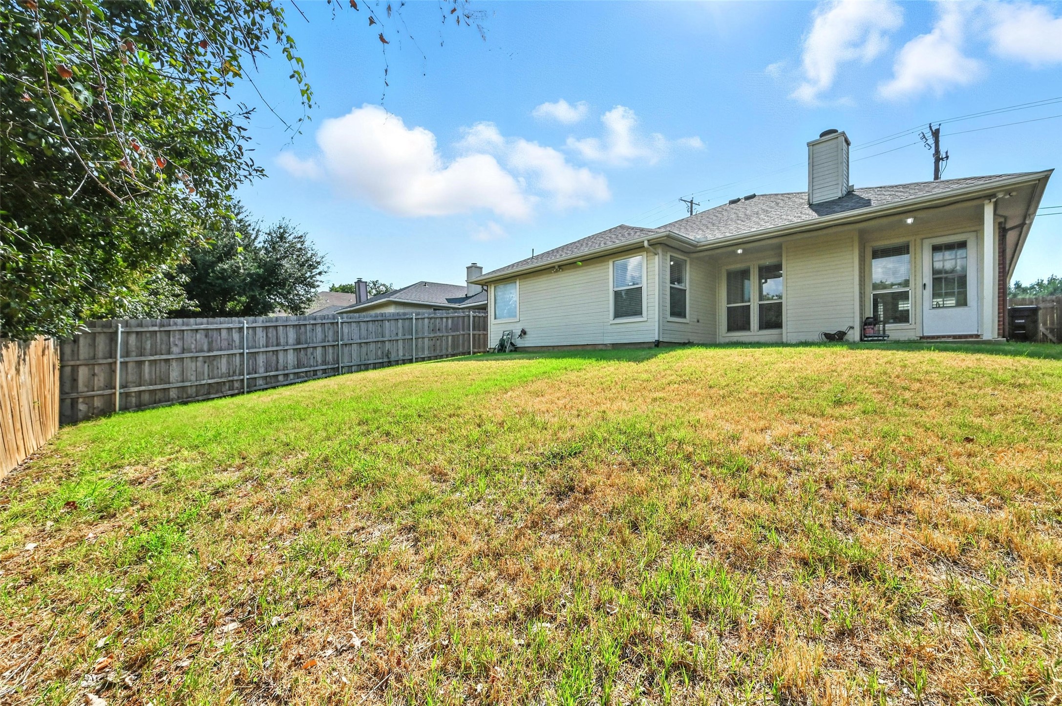 1455 Morrison Drive Fort Worth TX 76112