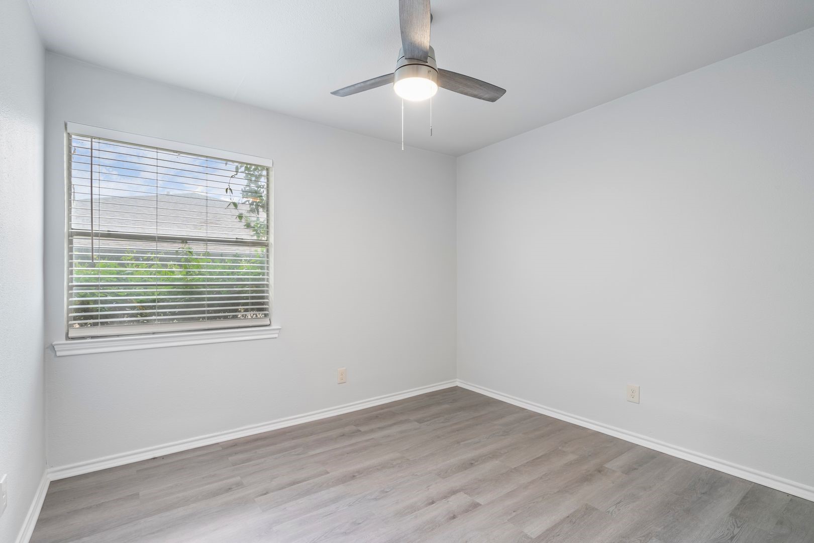 726 Skyline Drive Duncanville TX 75116