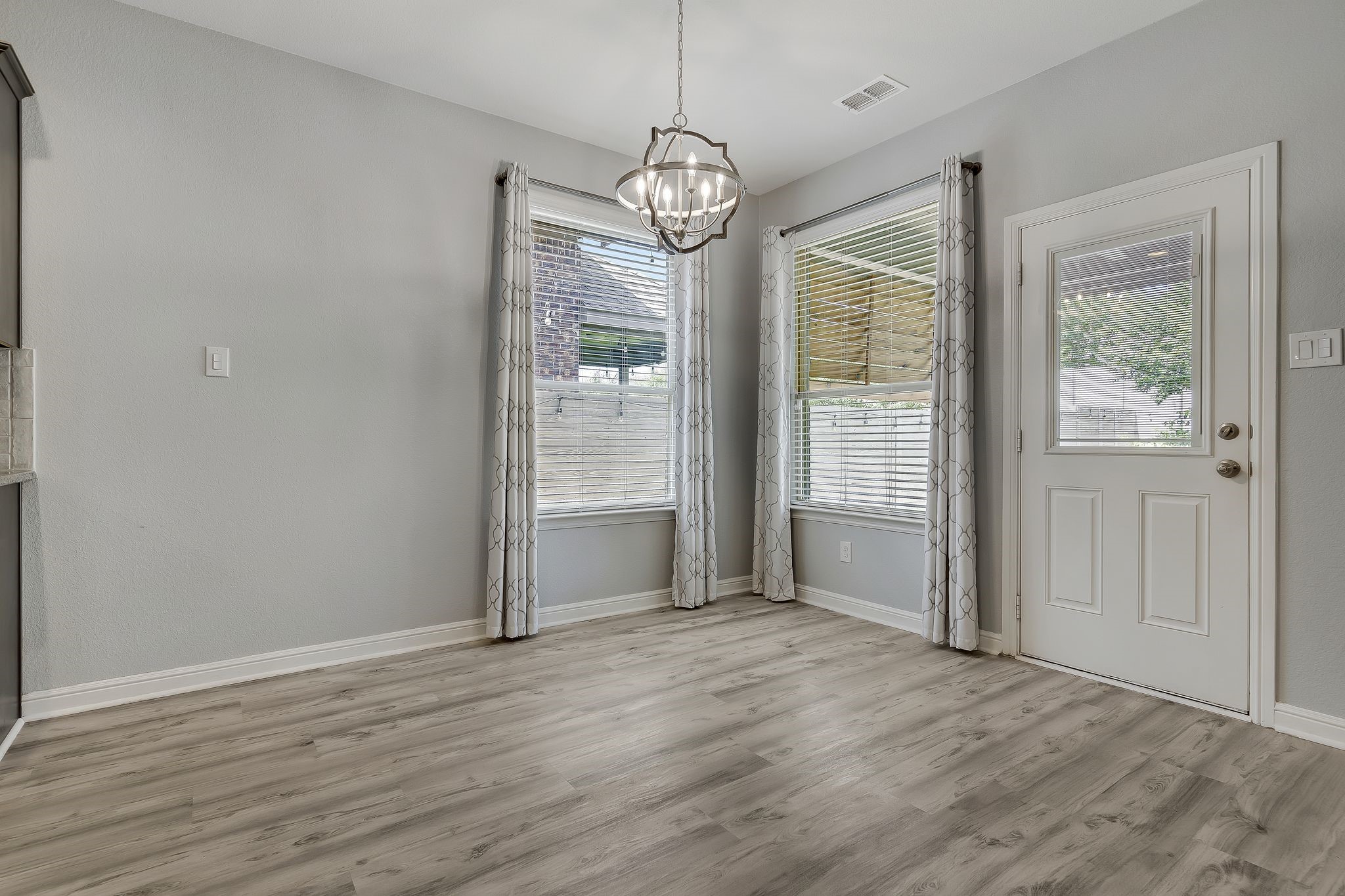 1513 Canary Lane Argyle TX 76226