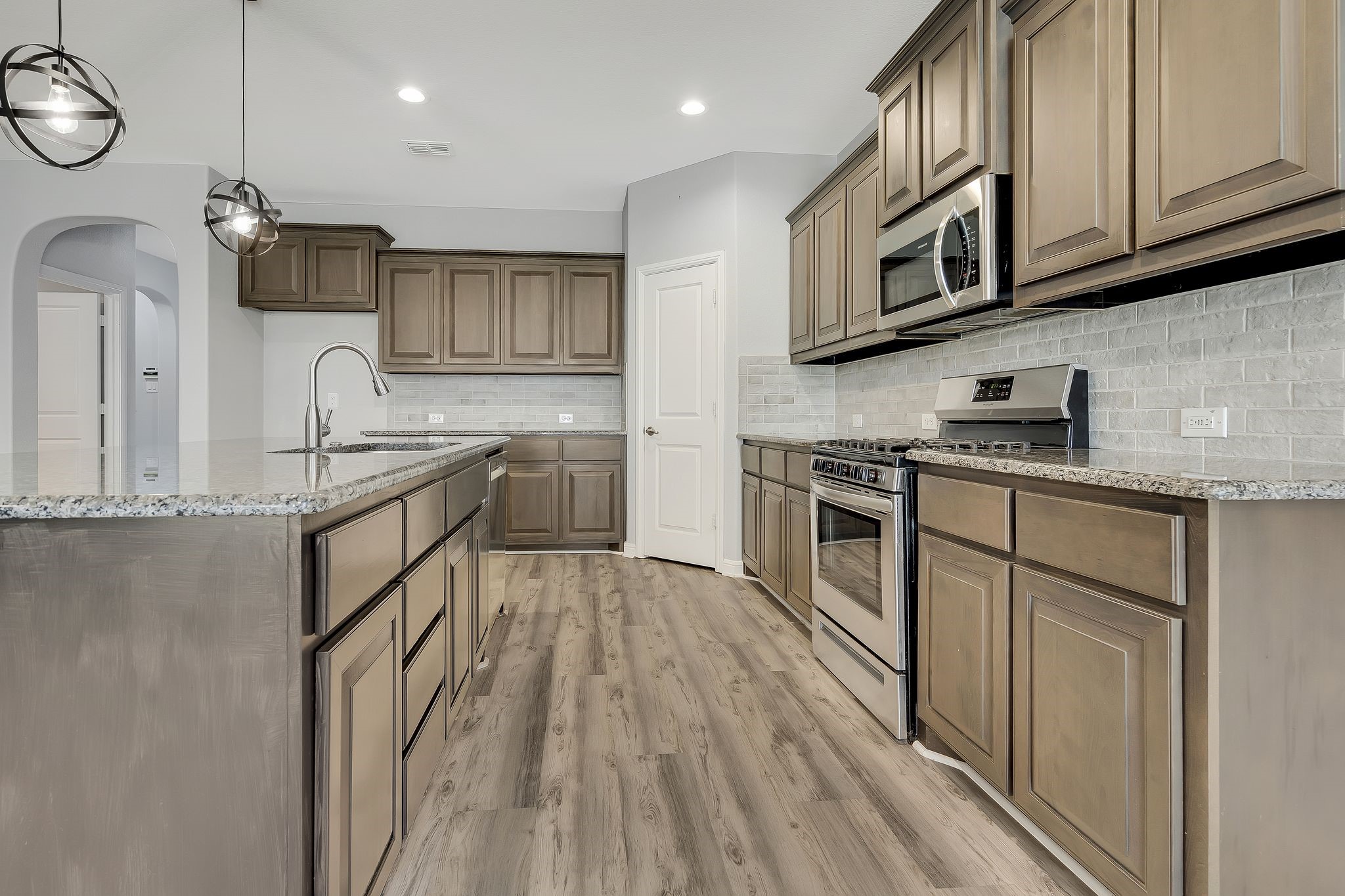 1513 Canary Lane Argyle TX 76226