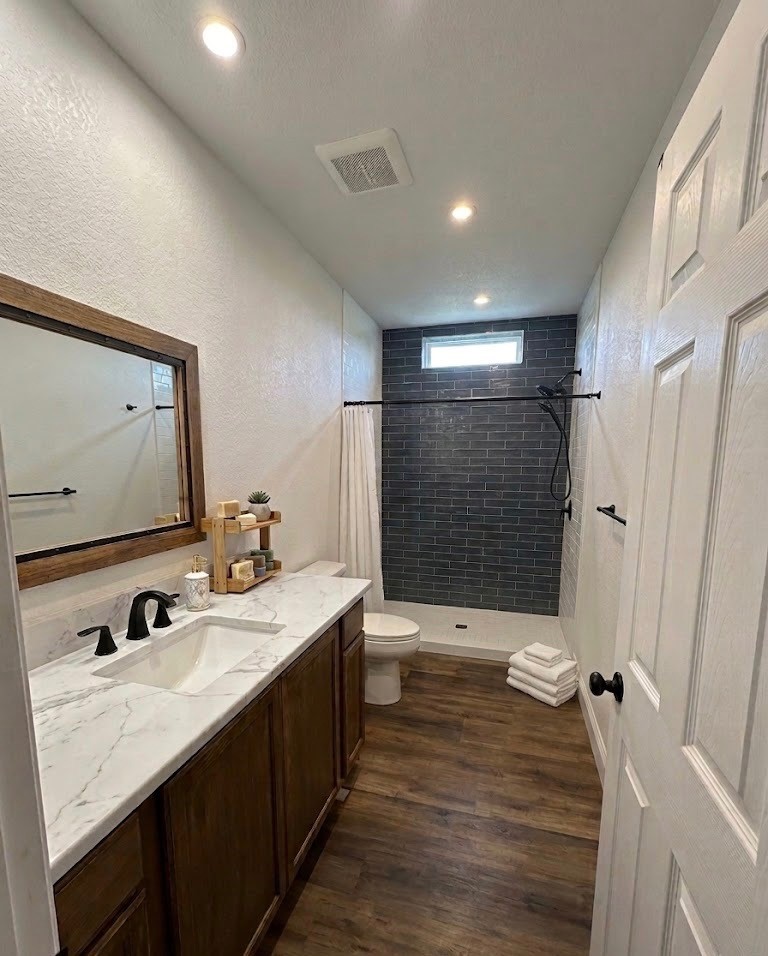 1449 County Road 4131 Cumby TX 75433