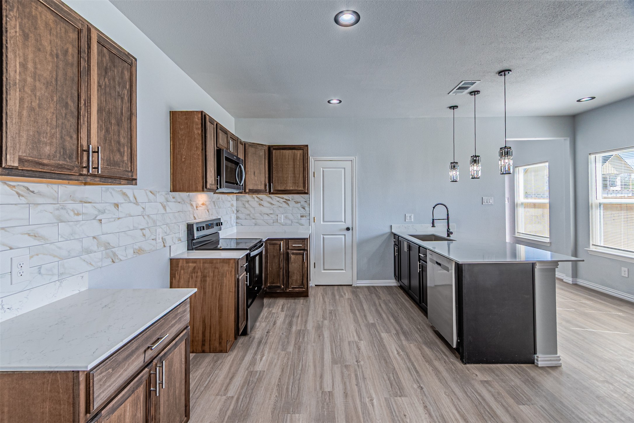 2419 Jeffries Street Dallas TX 75215