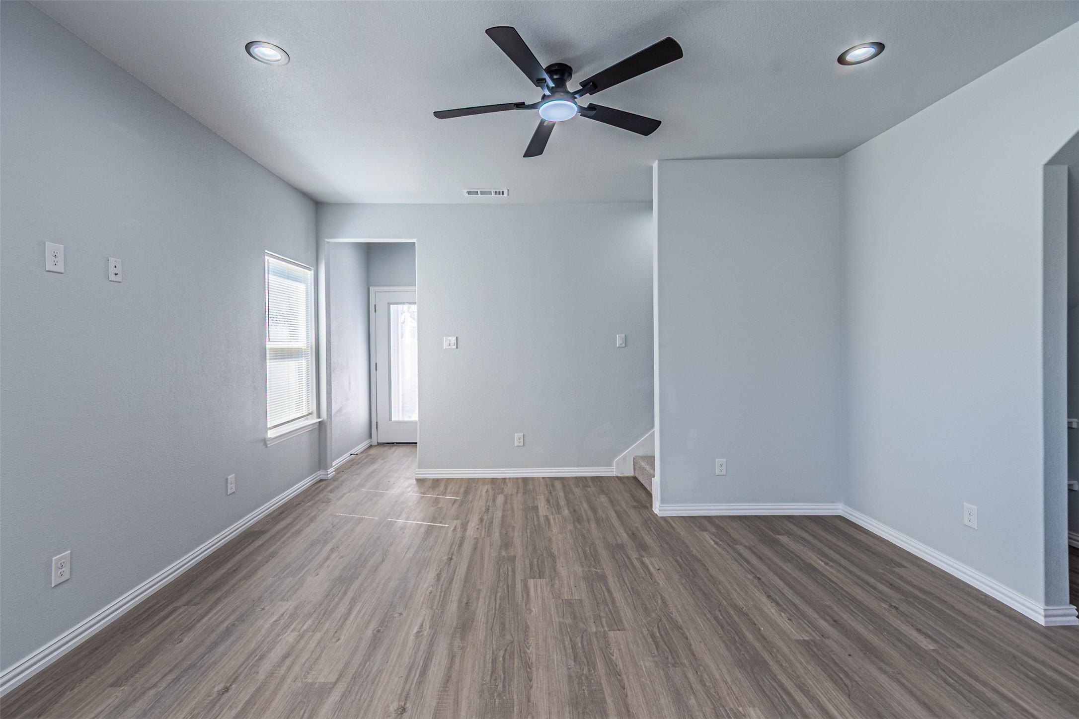 2419 Jeffries Street Dallas TX 75215