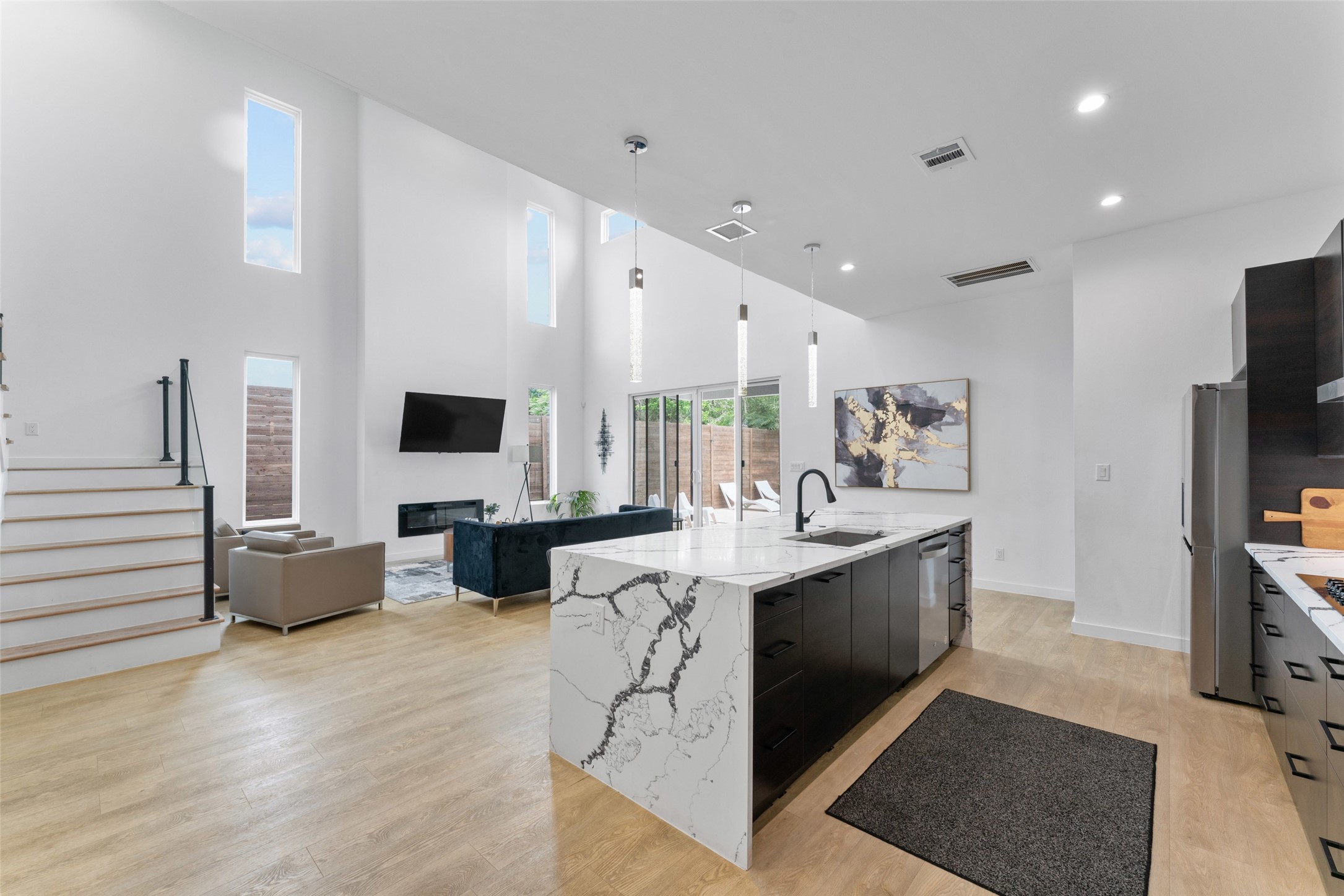 3210 Herbert Street Dallas TX 75212