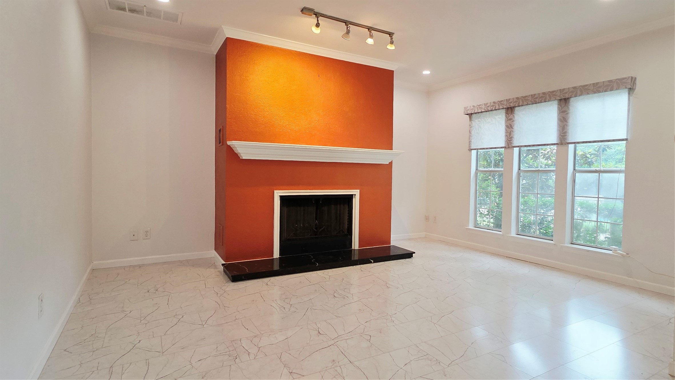 5310 Keller Springs Road Dallas TX 75248