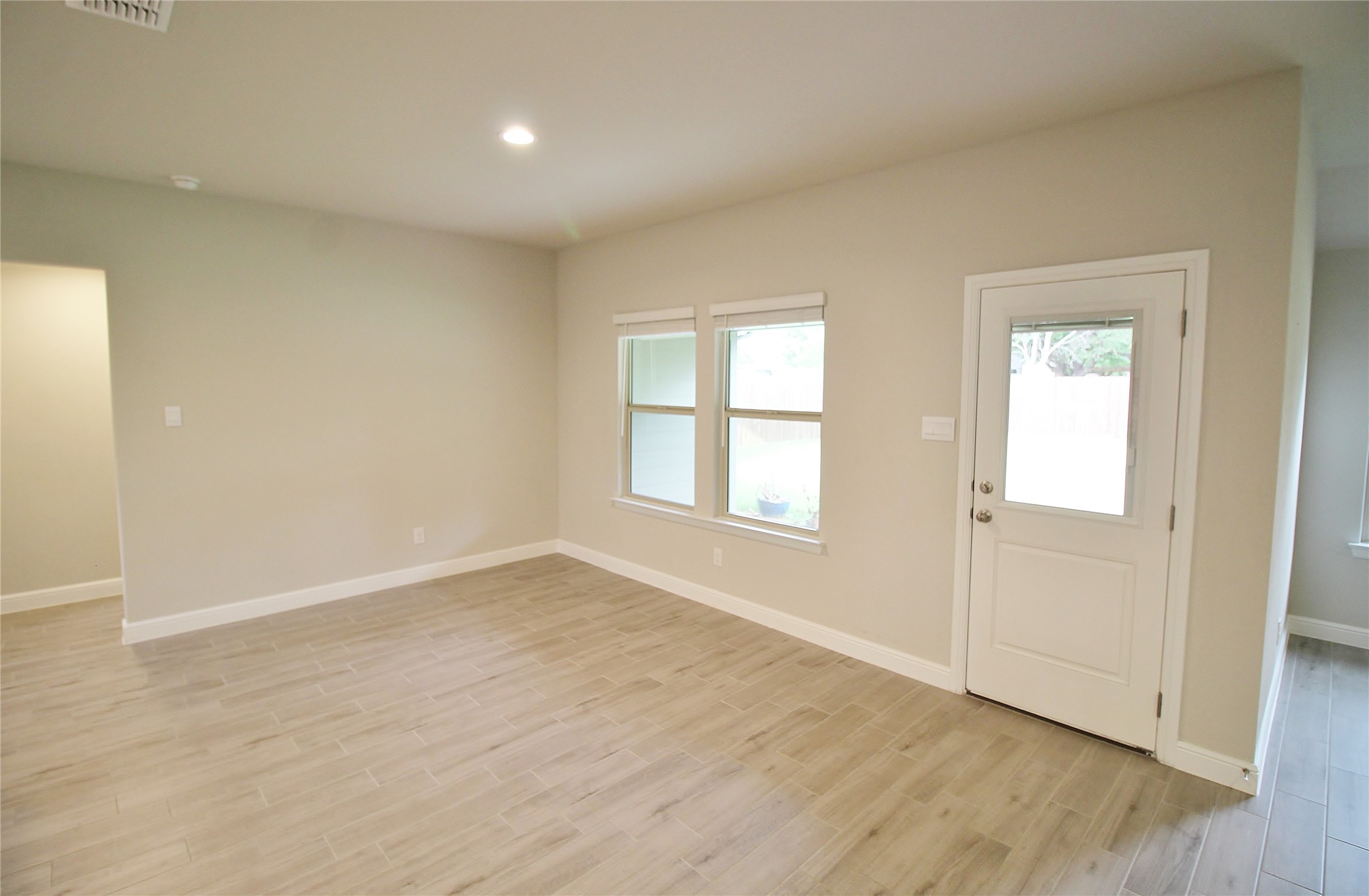 1449 Bennett Drive Burleson TX 76028
