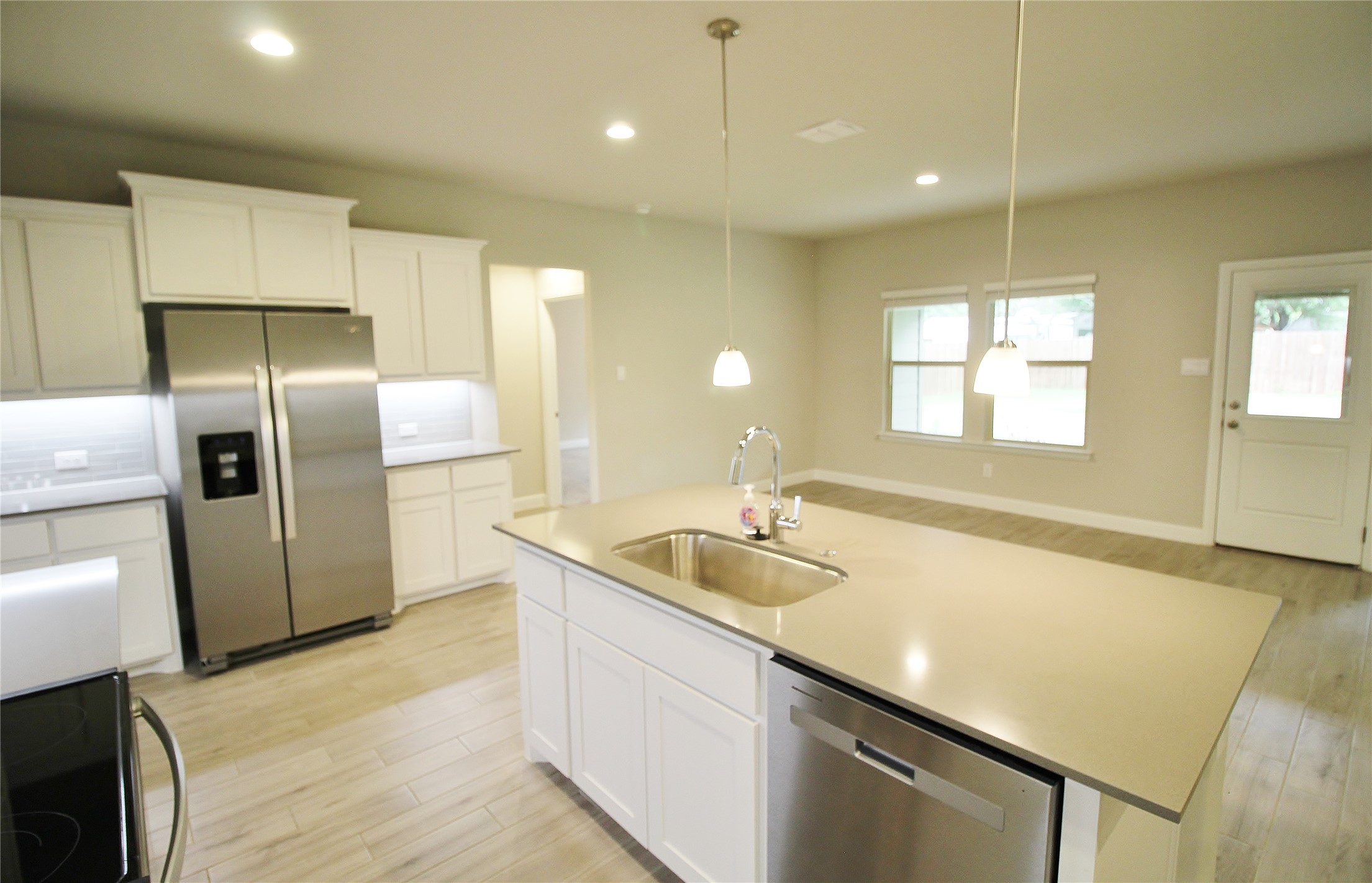 1449 Bennett Drive Burleson TX 76028