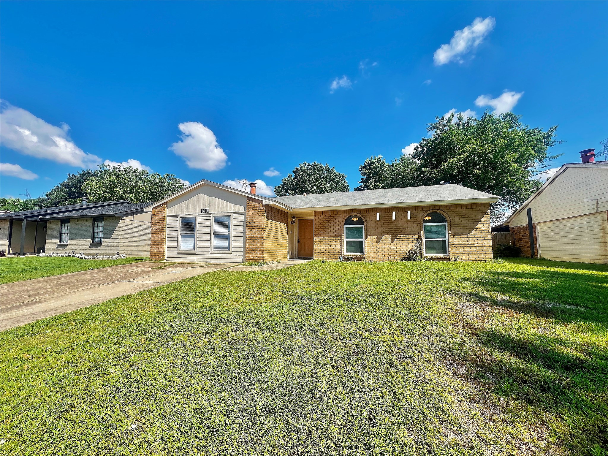 1410 Independence Trail Grand Prairie TX 75052