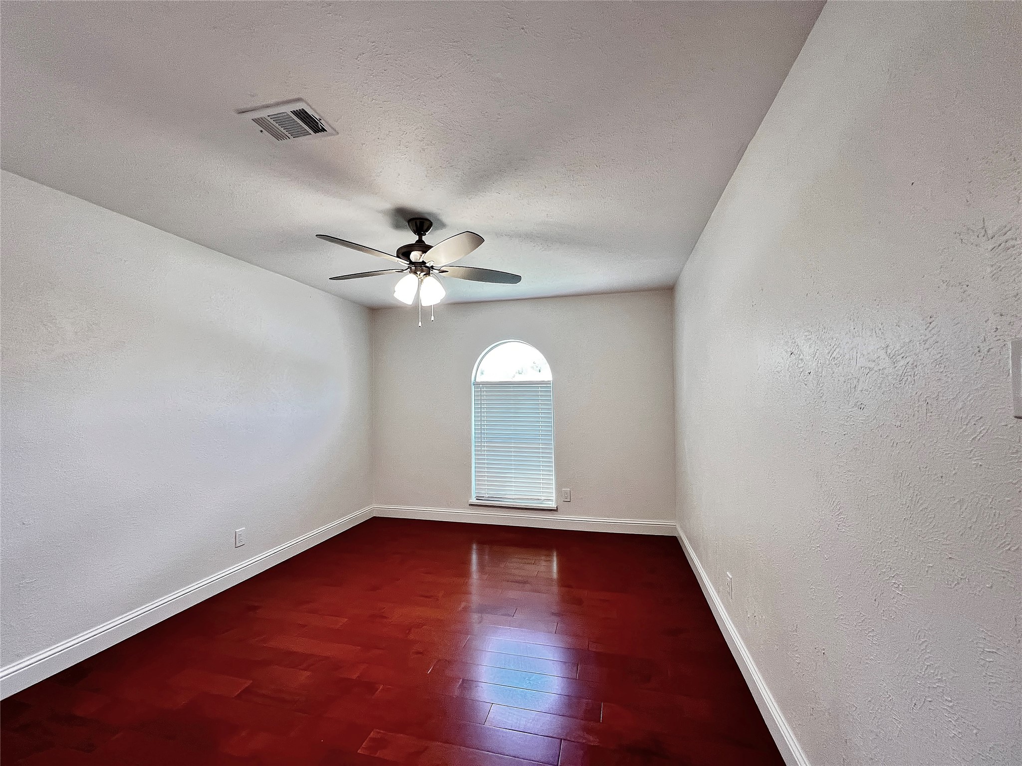 1410 Independence Trail Grand Prairie TX 75052