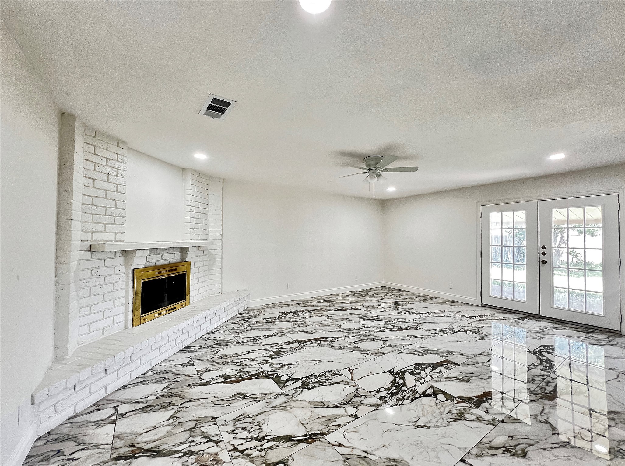 1410 Independence Trail Grand Prairie TX 75052