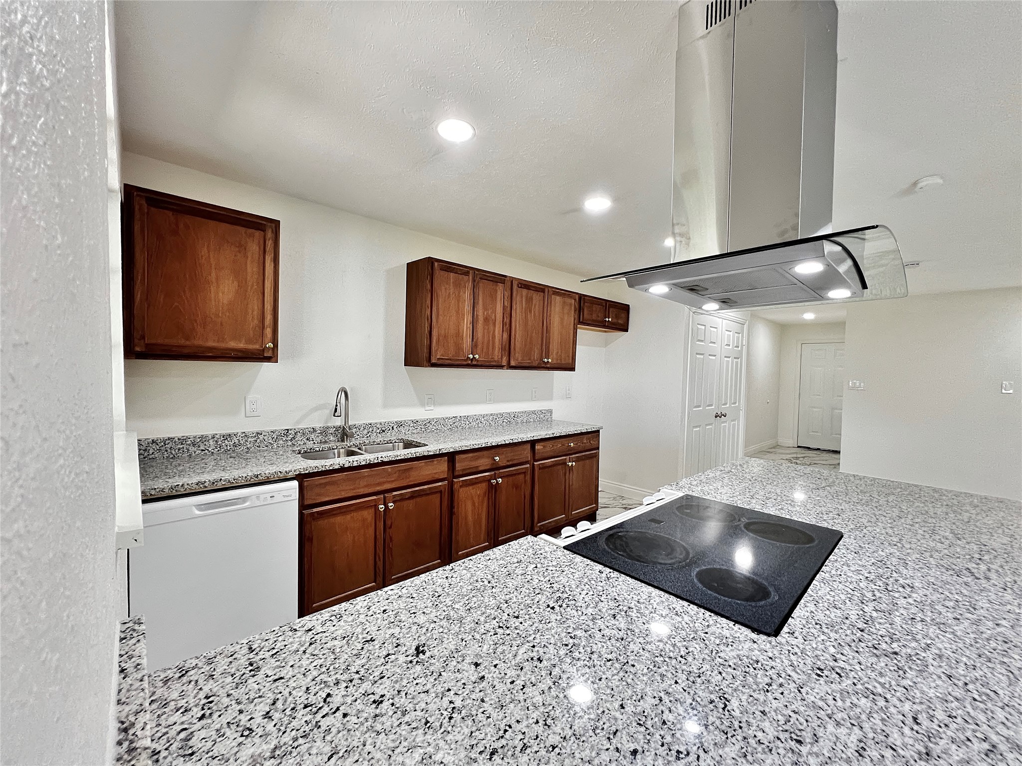 1410 Independence Trail Grand Prairie TX 75052