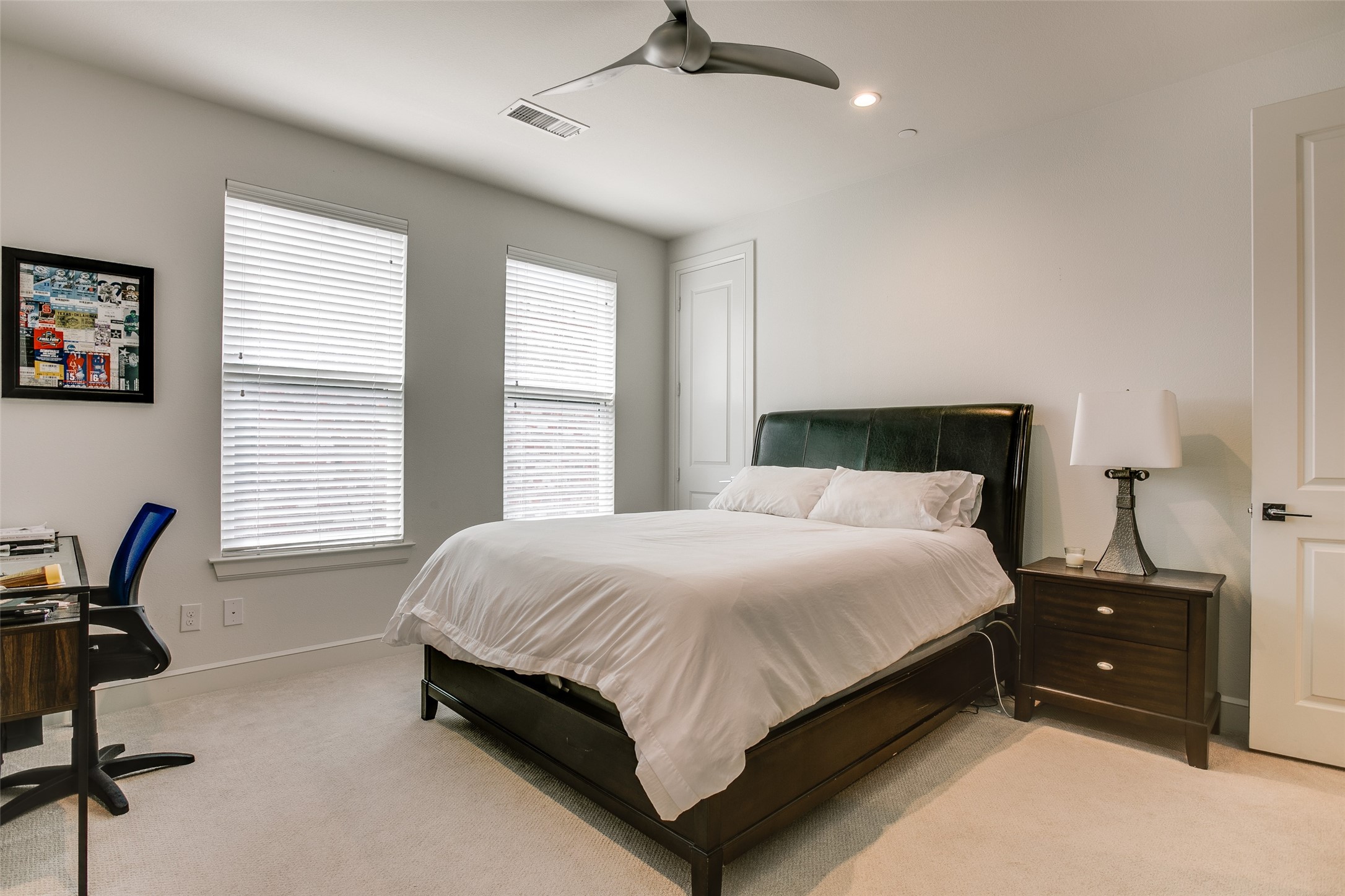 5202 Capitol Dallas TX 75206